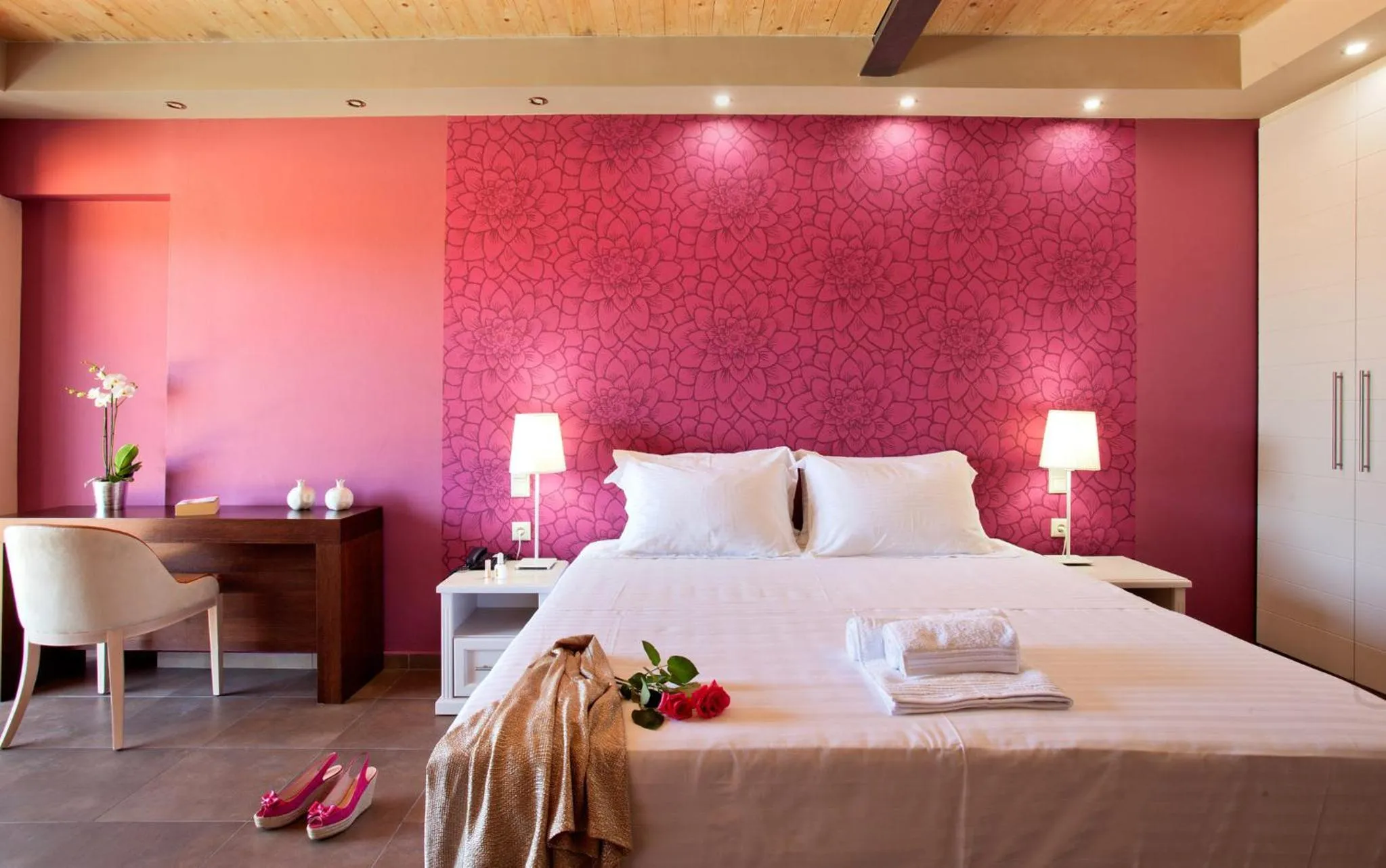 Photo of the whole room, Bed in Ornella Beach Resort & Villas