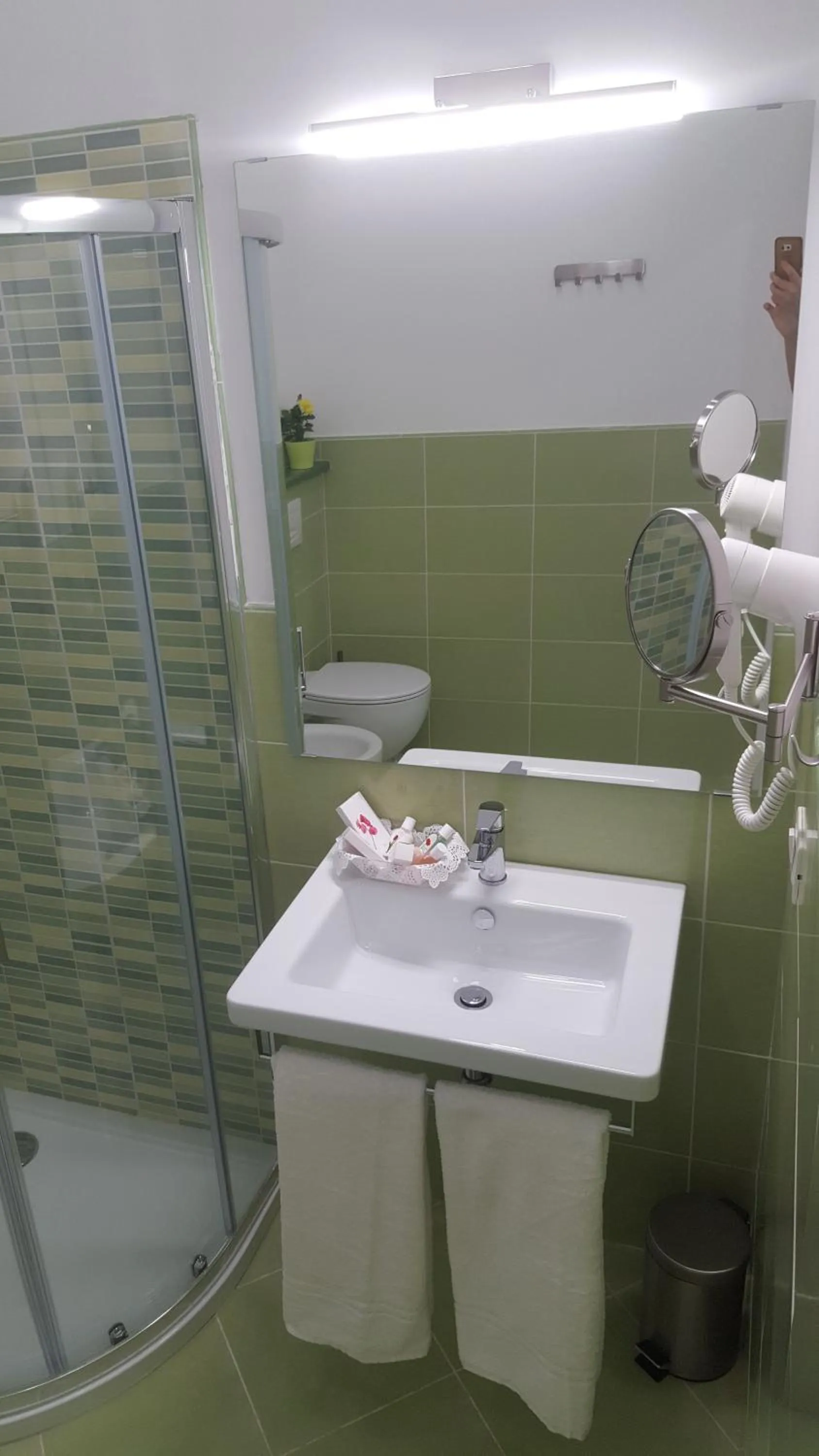 Bathroom in RESIDENZA BURMARIA Free Parking