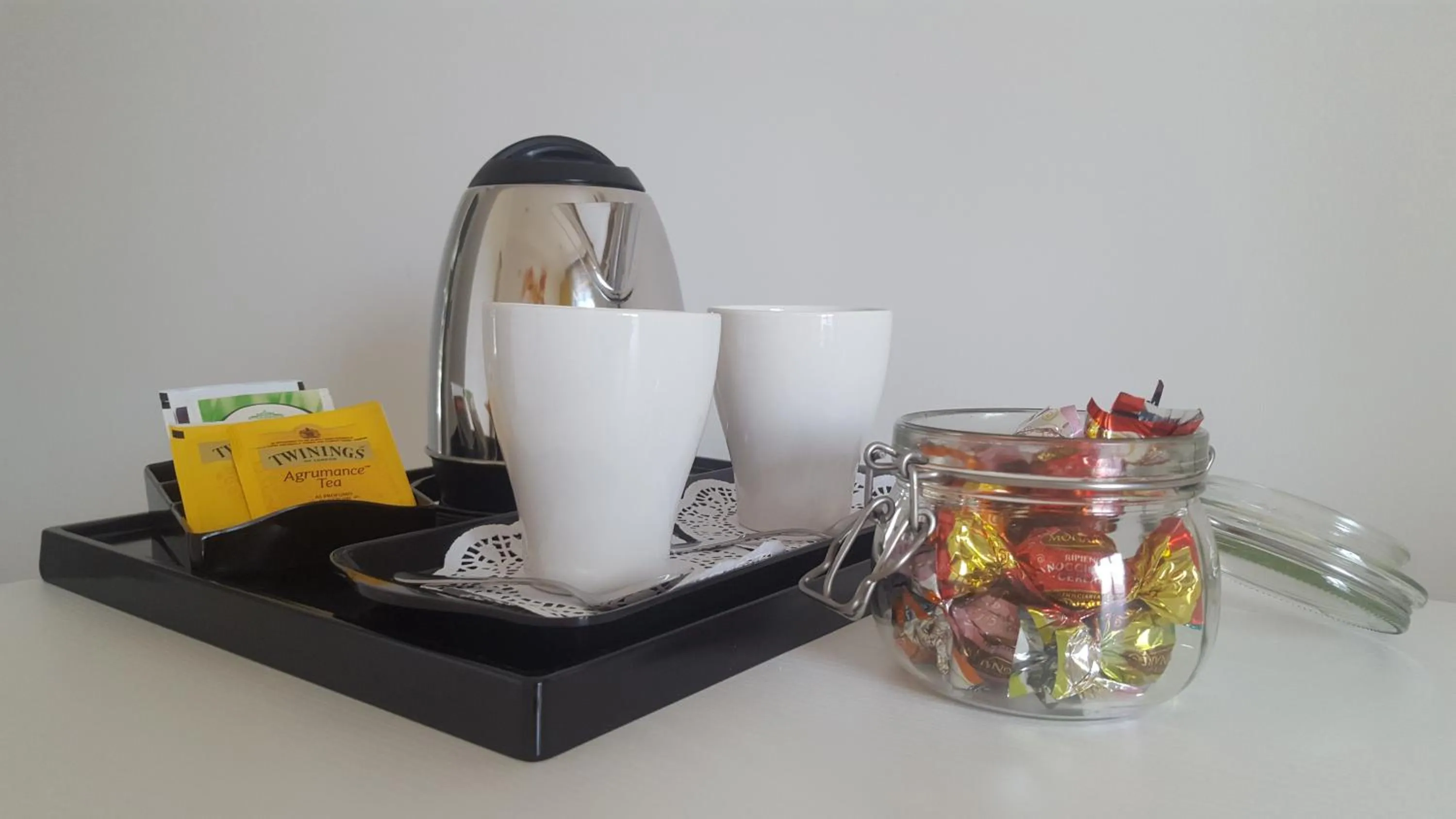 Coffee/tea facilities in RESIDENZA BURMARIA Free Parking