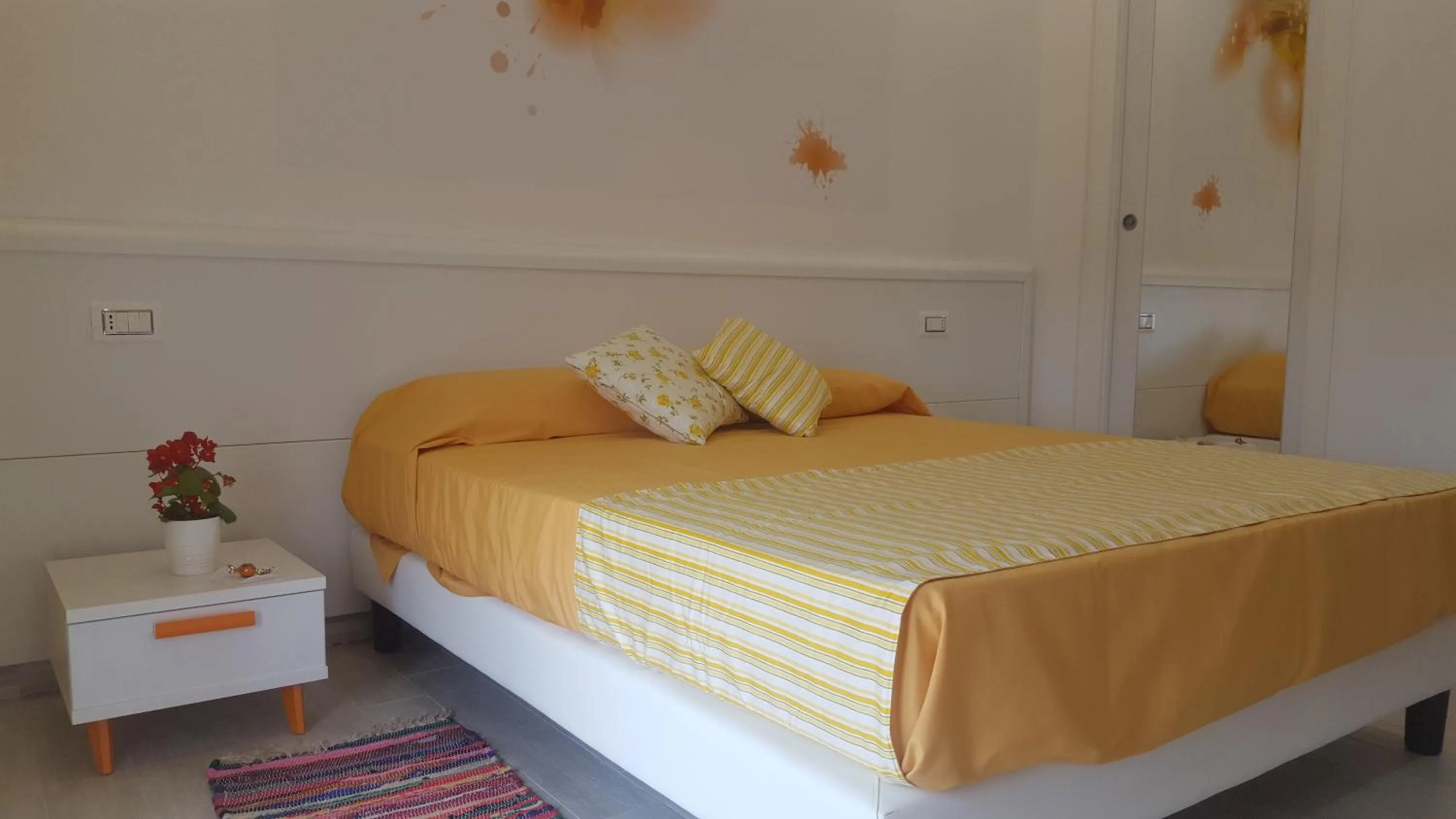 Bedroom in RESIDENZA BURMARIA Free Parking