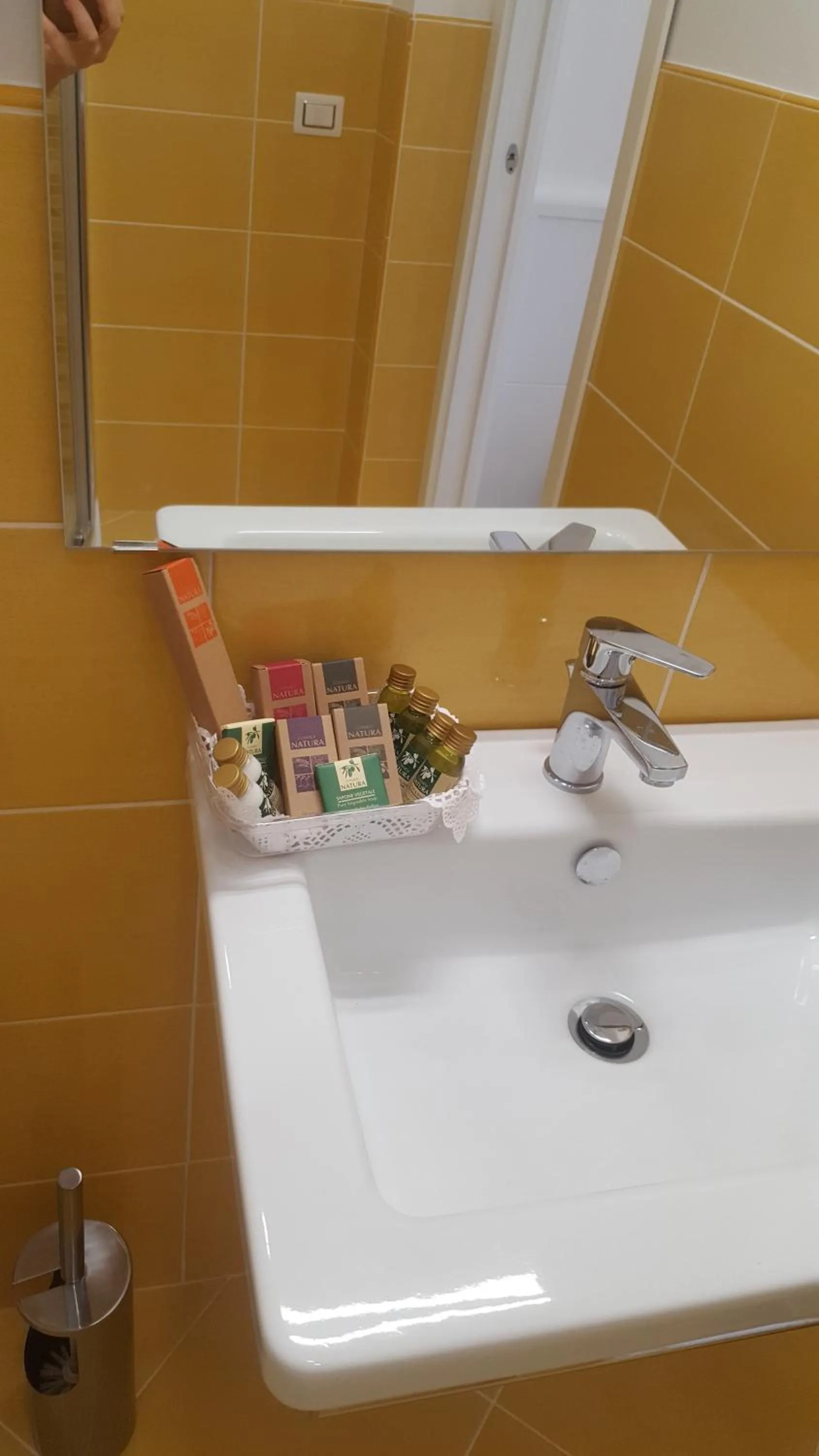 Bathroom in RESIDENZA BURMARIA Free Parking