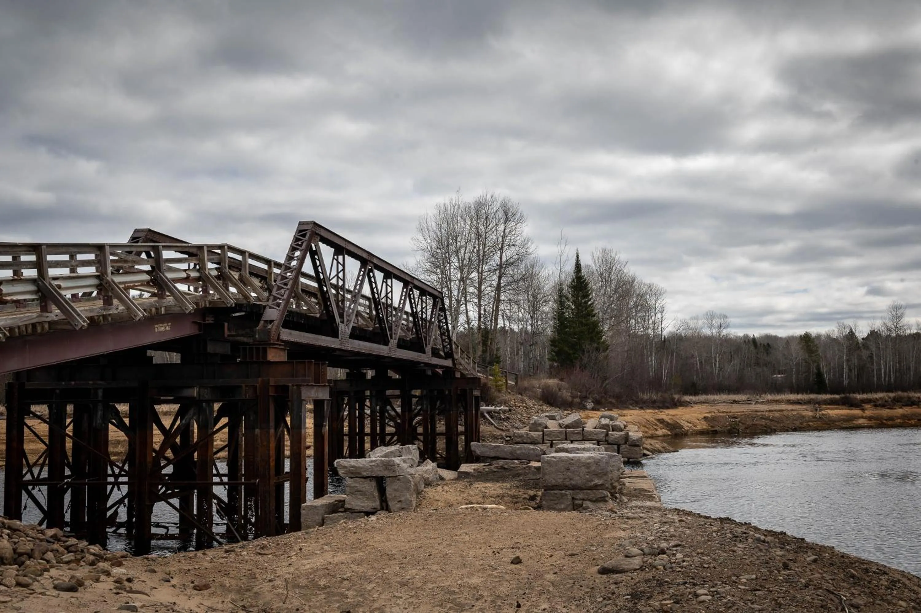 Four Seasons Algonquin Cabins