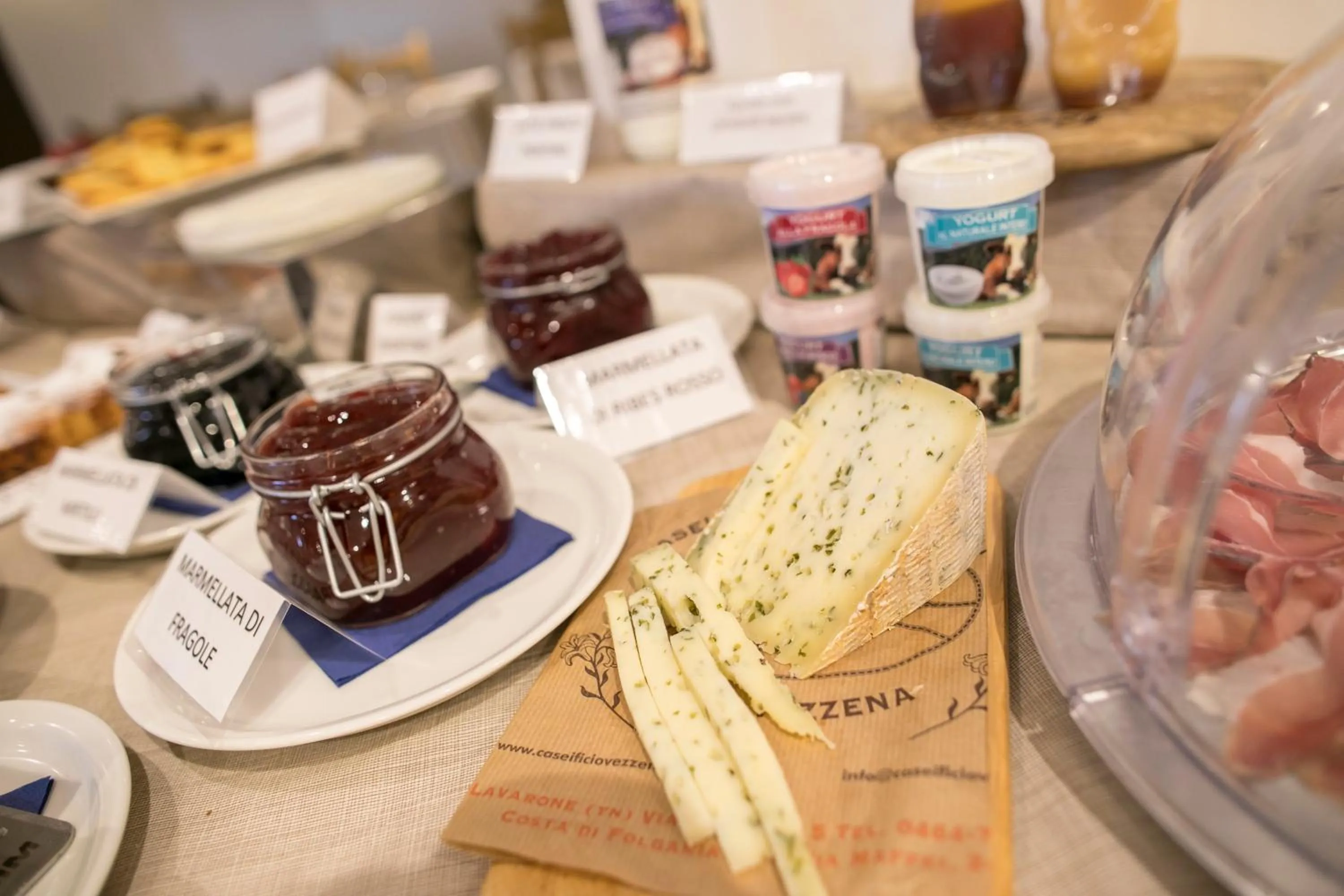 Breakfast in Hotel Luna Bianca Folgaria