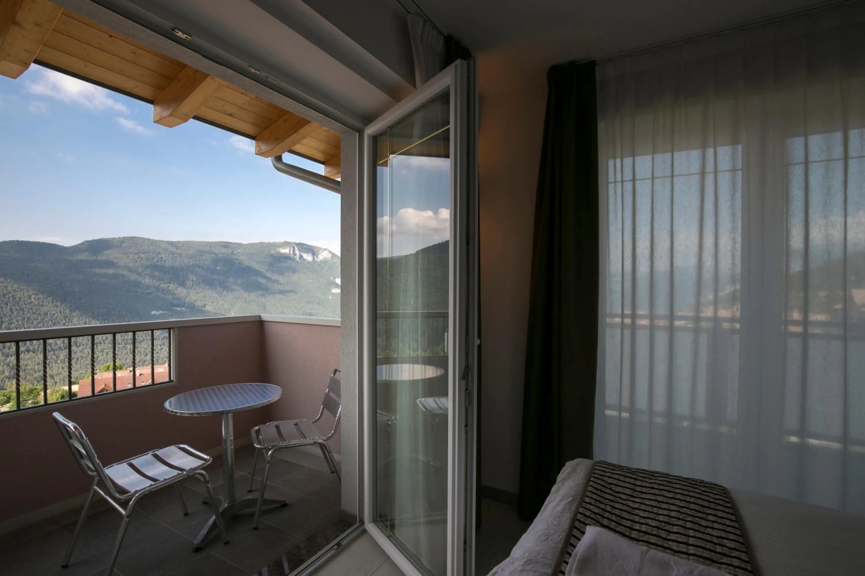Mountain view in Hotel Luna Bianca Folgaria