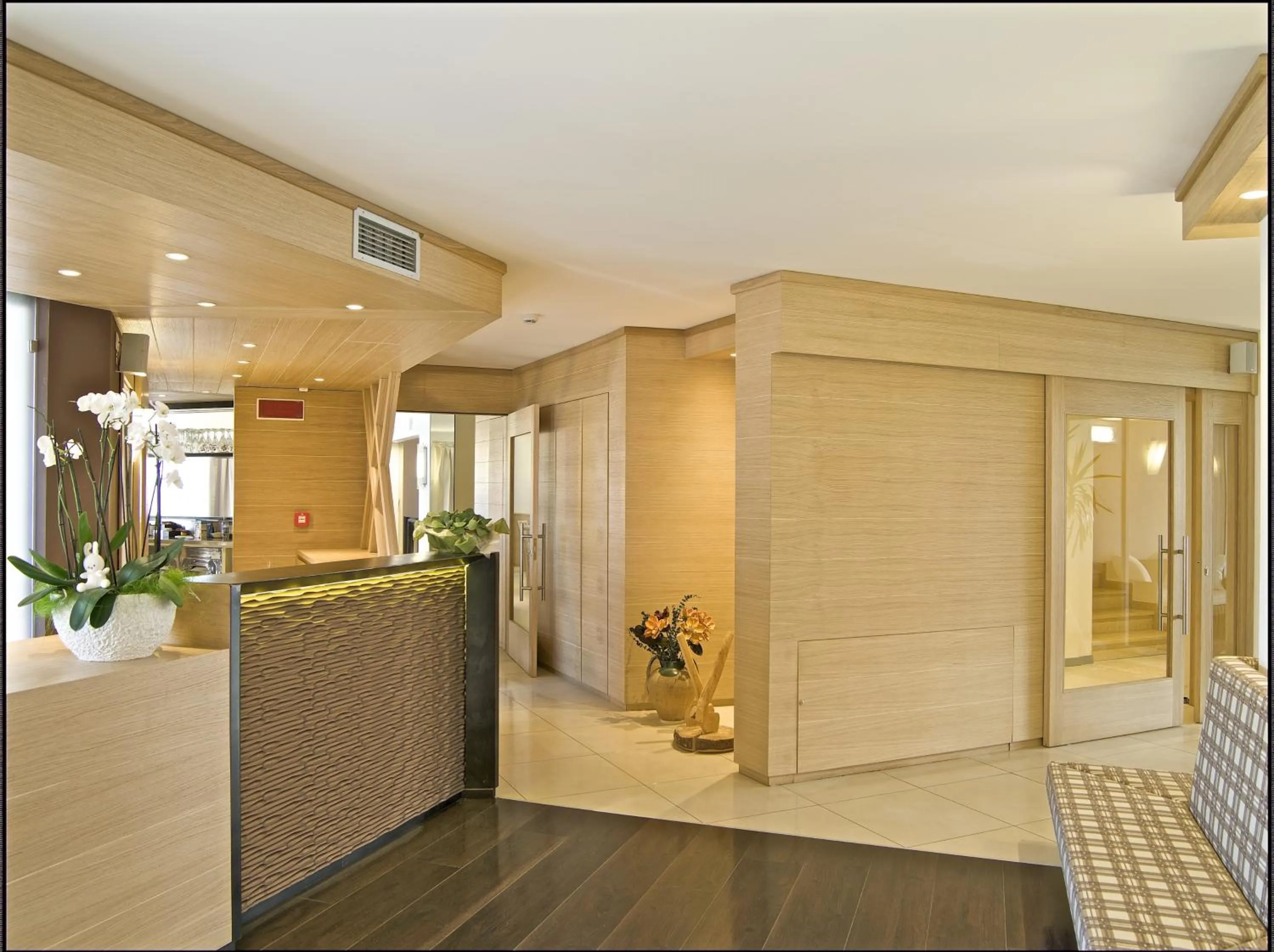 Lobby or reception in Hotel Luna Bianca Folgaria