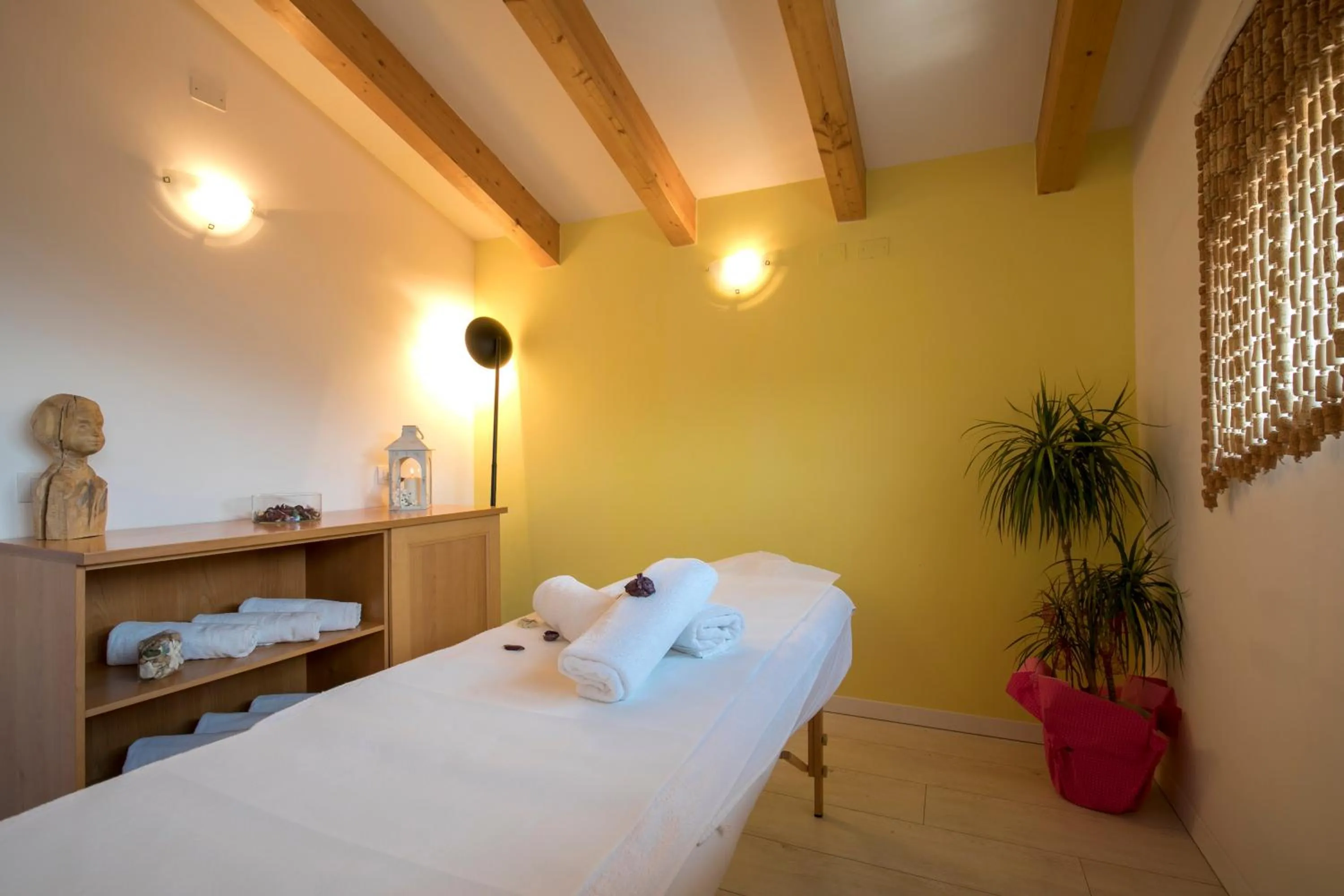 Spa and wellness centre/facilities in Hotel Luna Bianca Folgaria