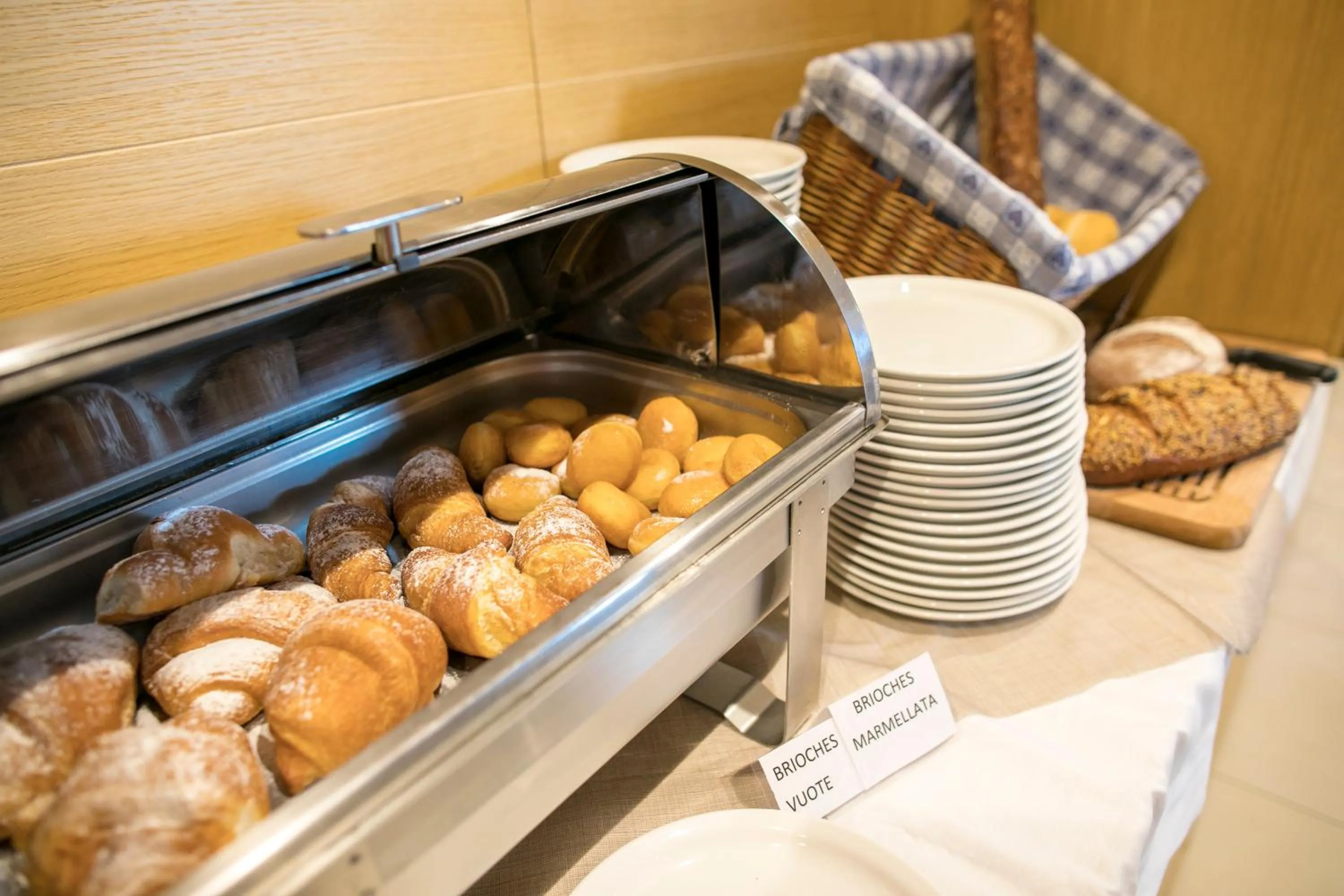 Breakfast in Hotel Luna Bianca Folgaria