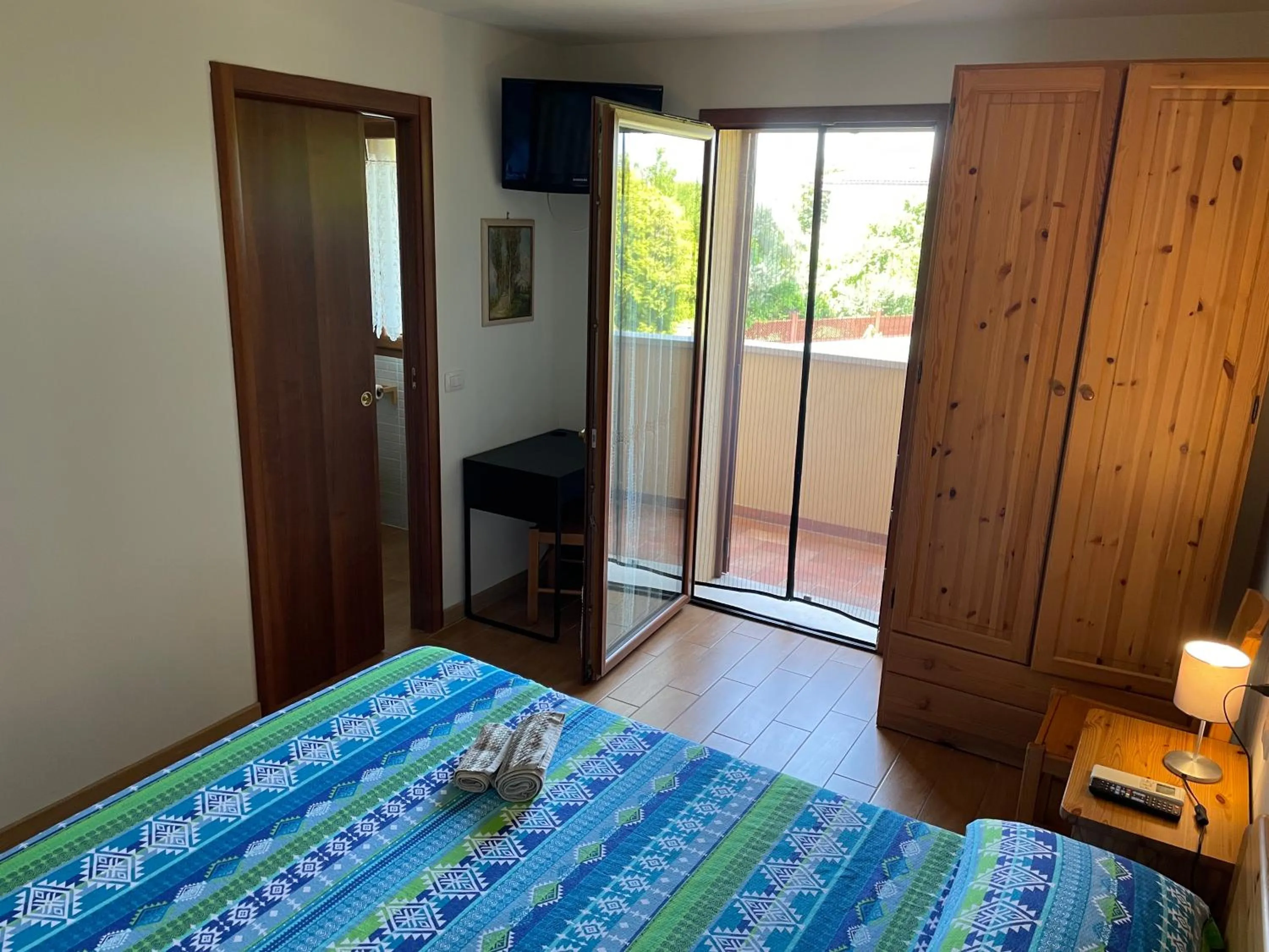 TV and multimedia, Bed in Villa Patrizia