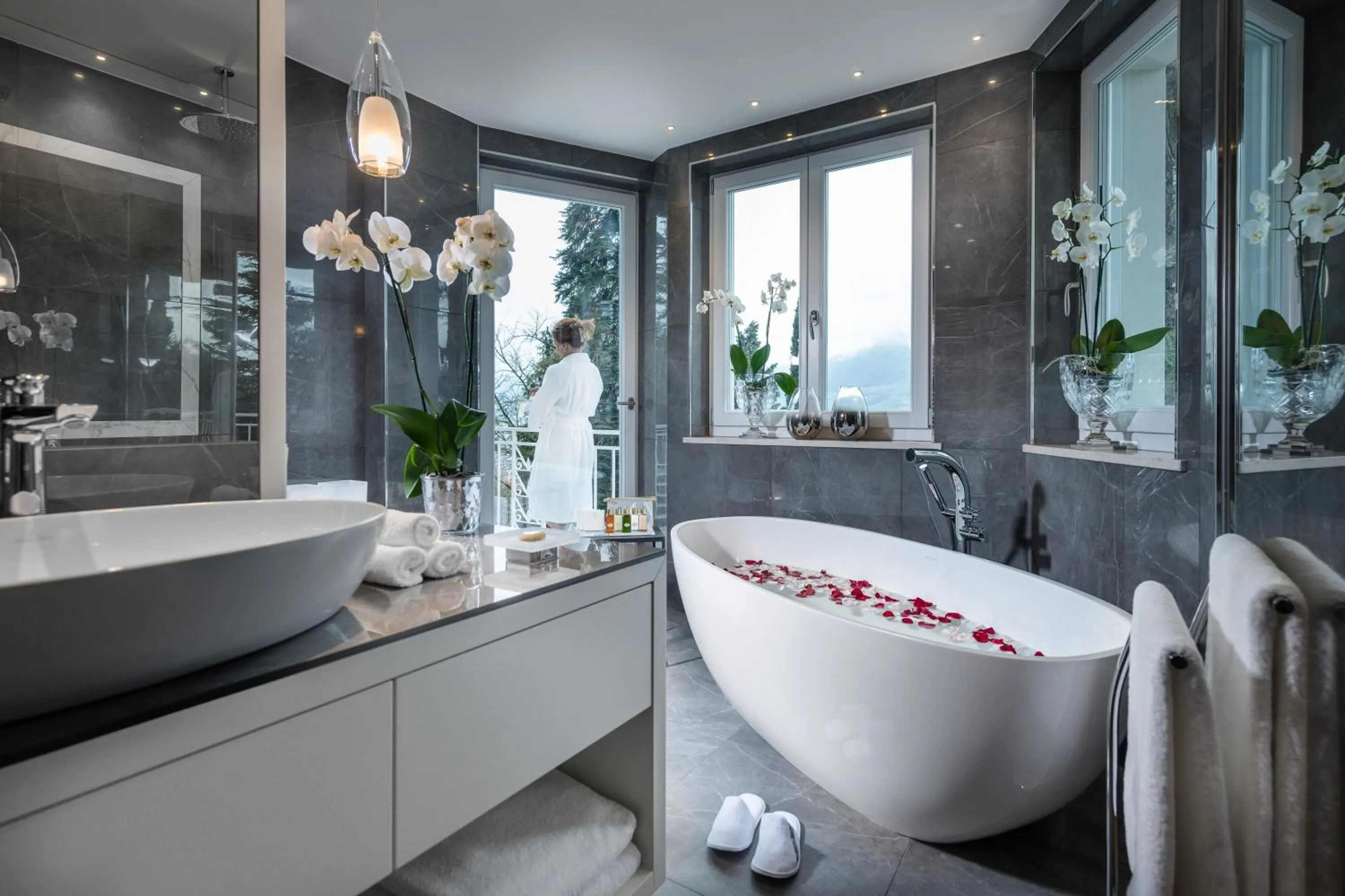 Bathroom in Villa Eden a member of Leading Hotels of the World