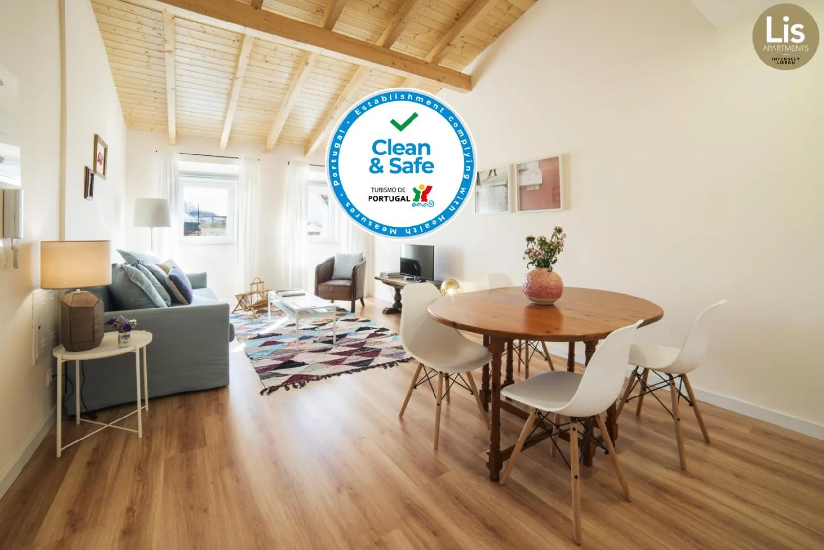 Living room in Lis Apartments