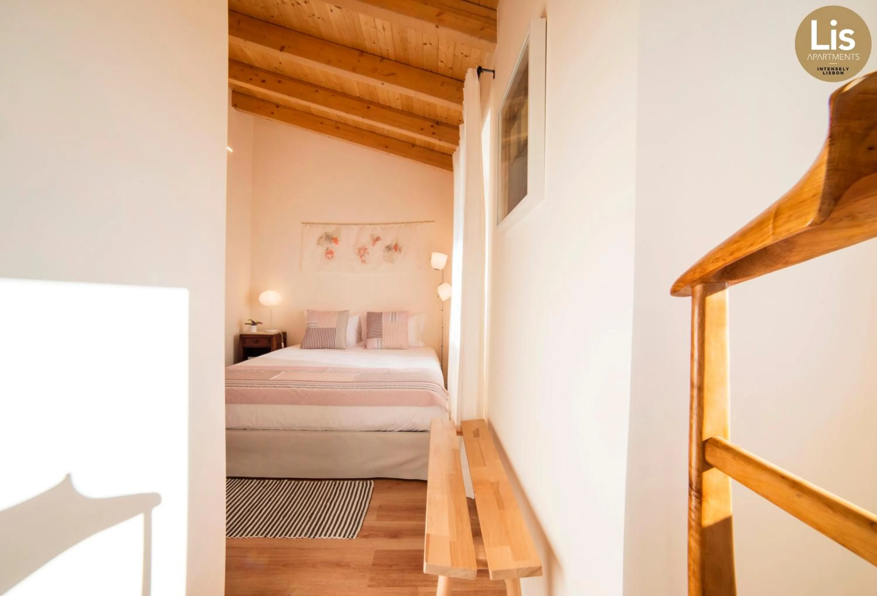 Bedroom, Bed in Lis Apartments