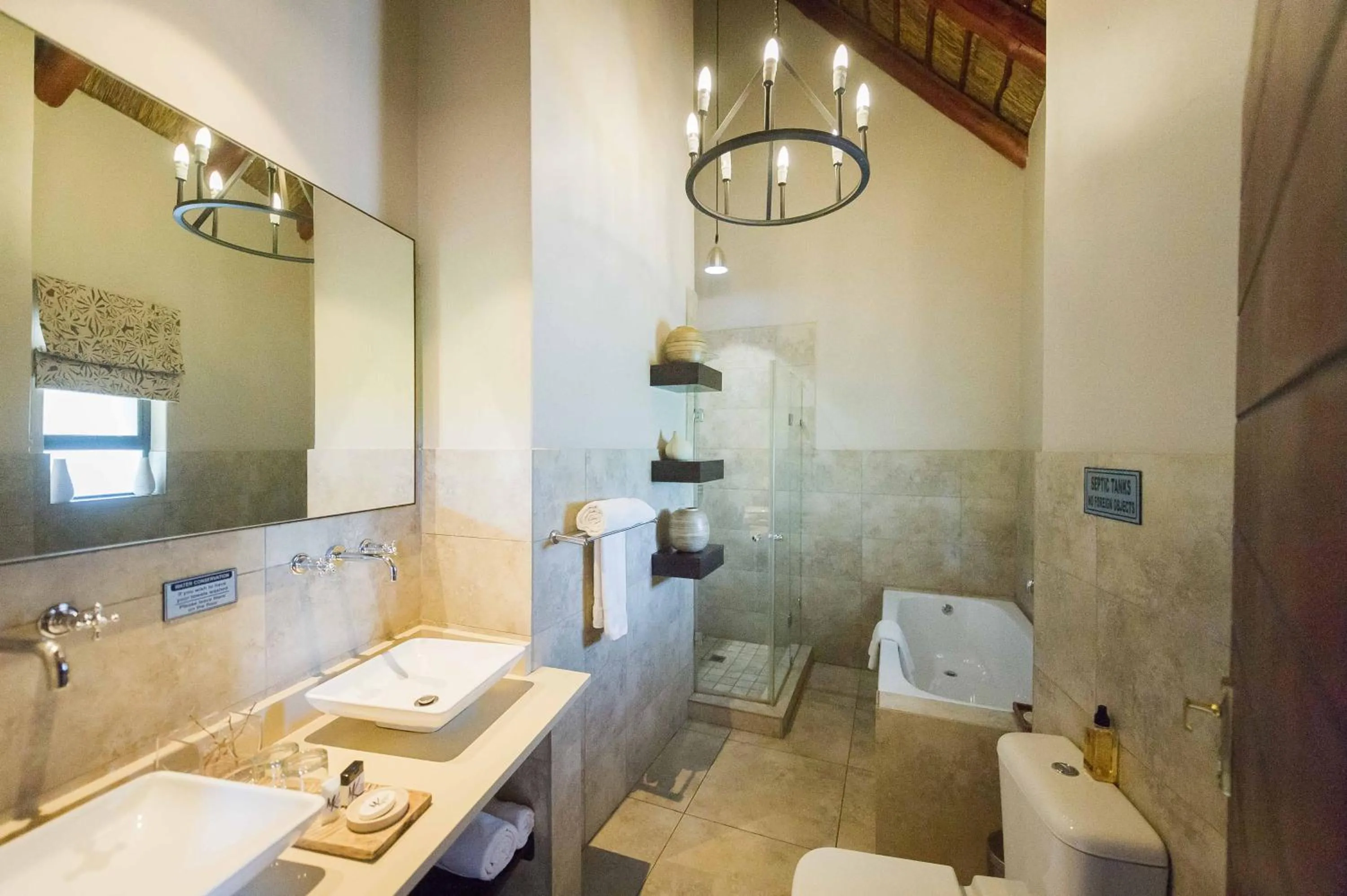 Bathroom in The Blades