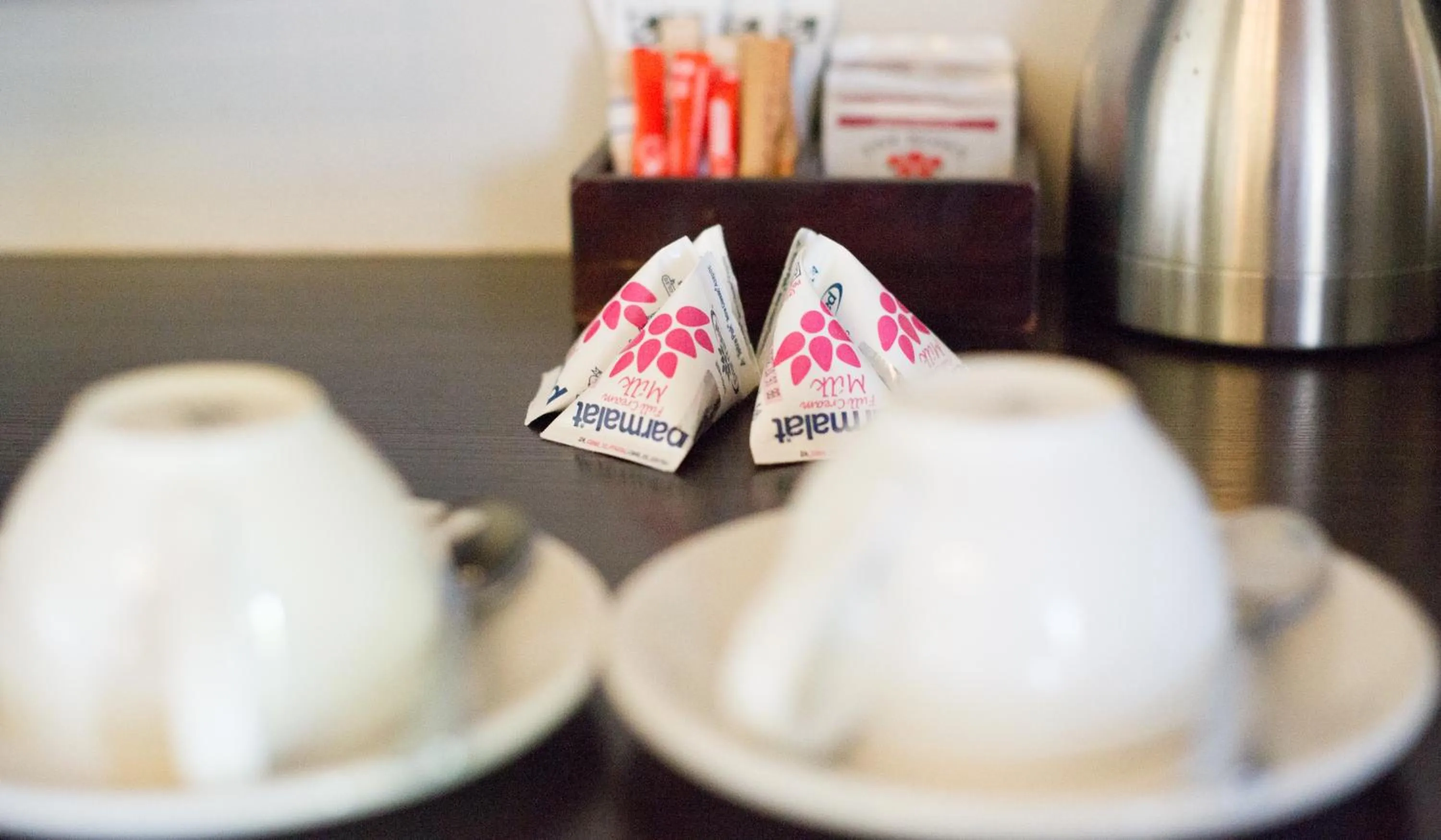 Coffee/tea facilities in The Blades