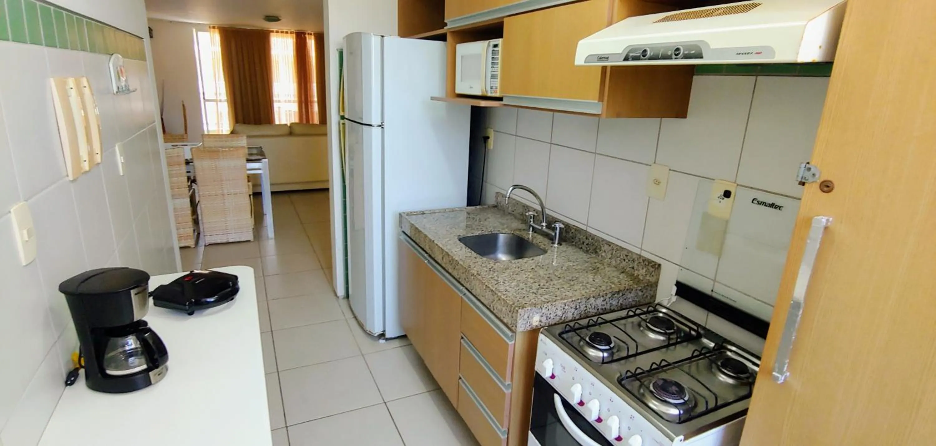 Kitchen or kitchenette in Atlantic Palace Family inn