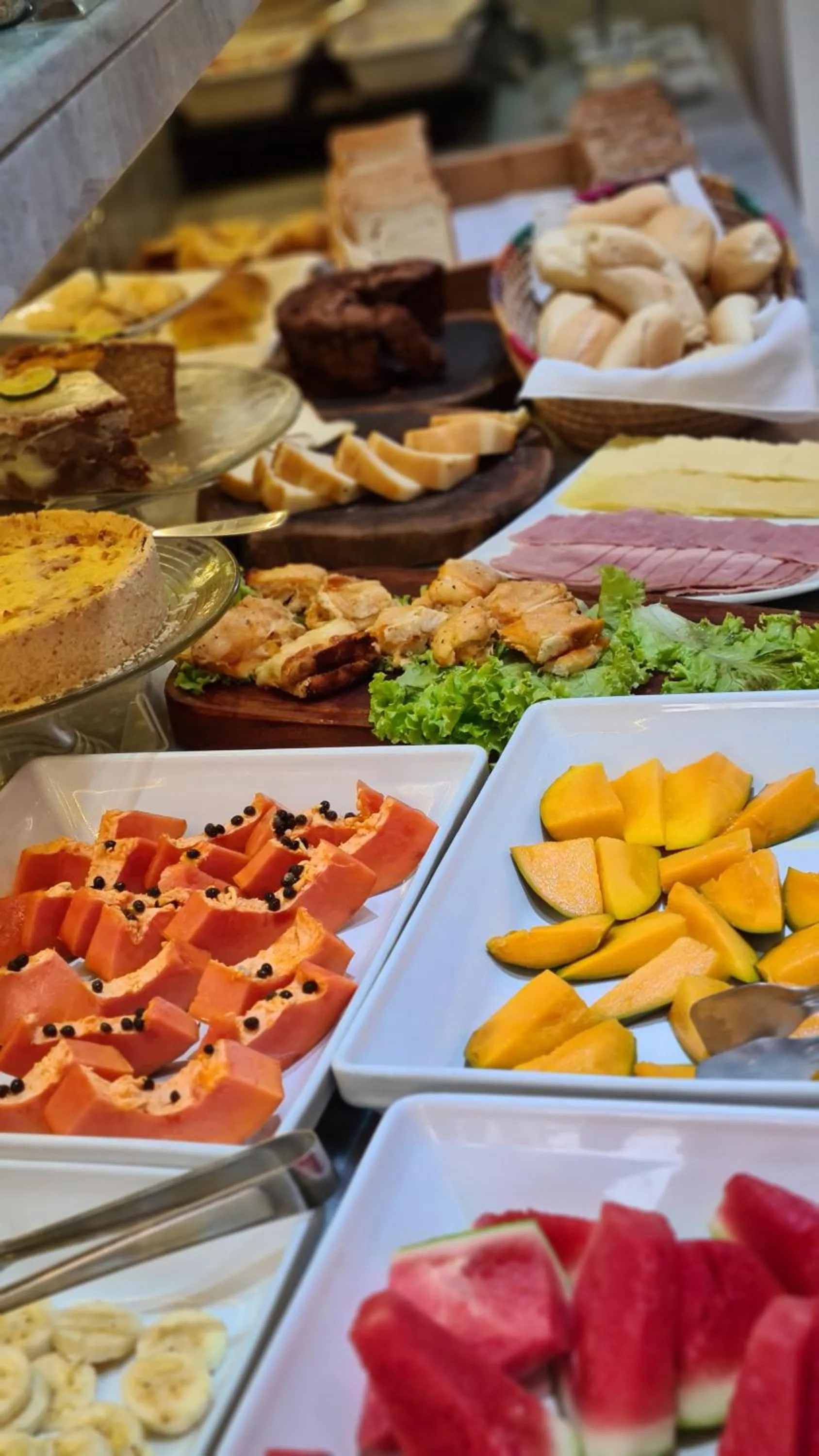 Breakfast in Atlantic Palace Family inn