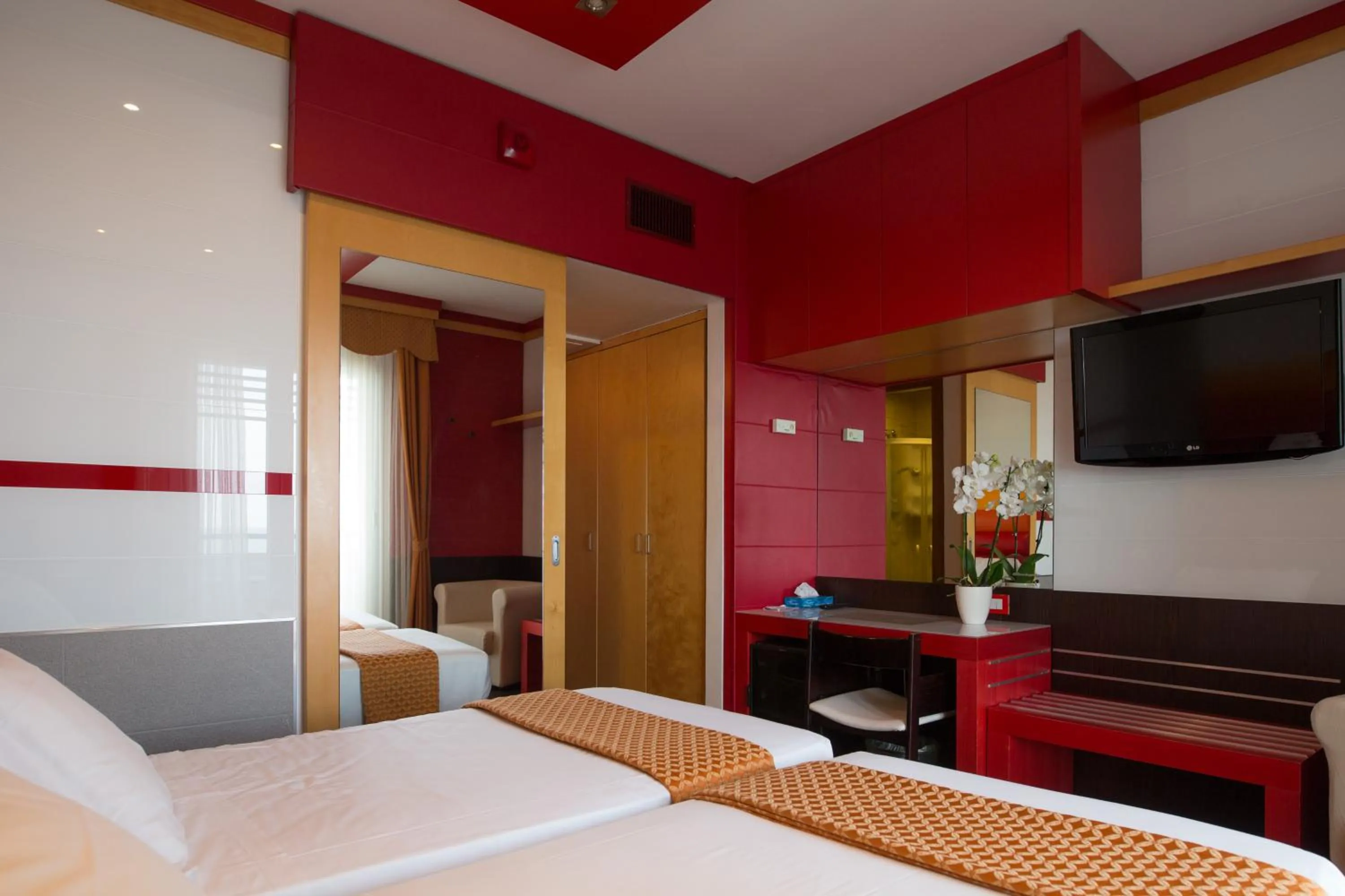 Double or Twin Room with Sea View in Hotel Cesare Augustus