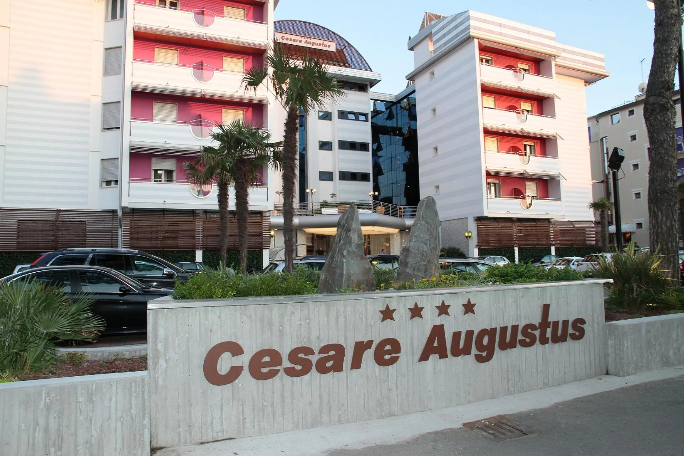 Facade/entrance in Hotel Cesare Augustus