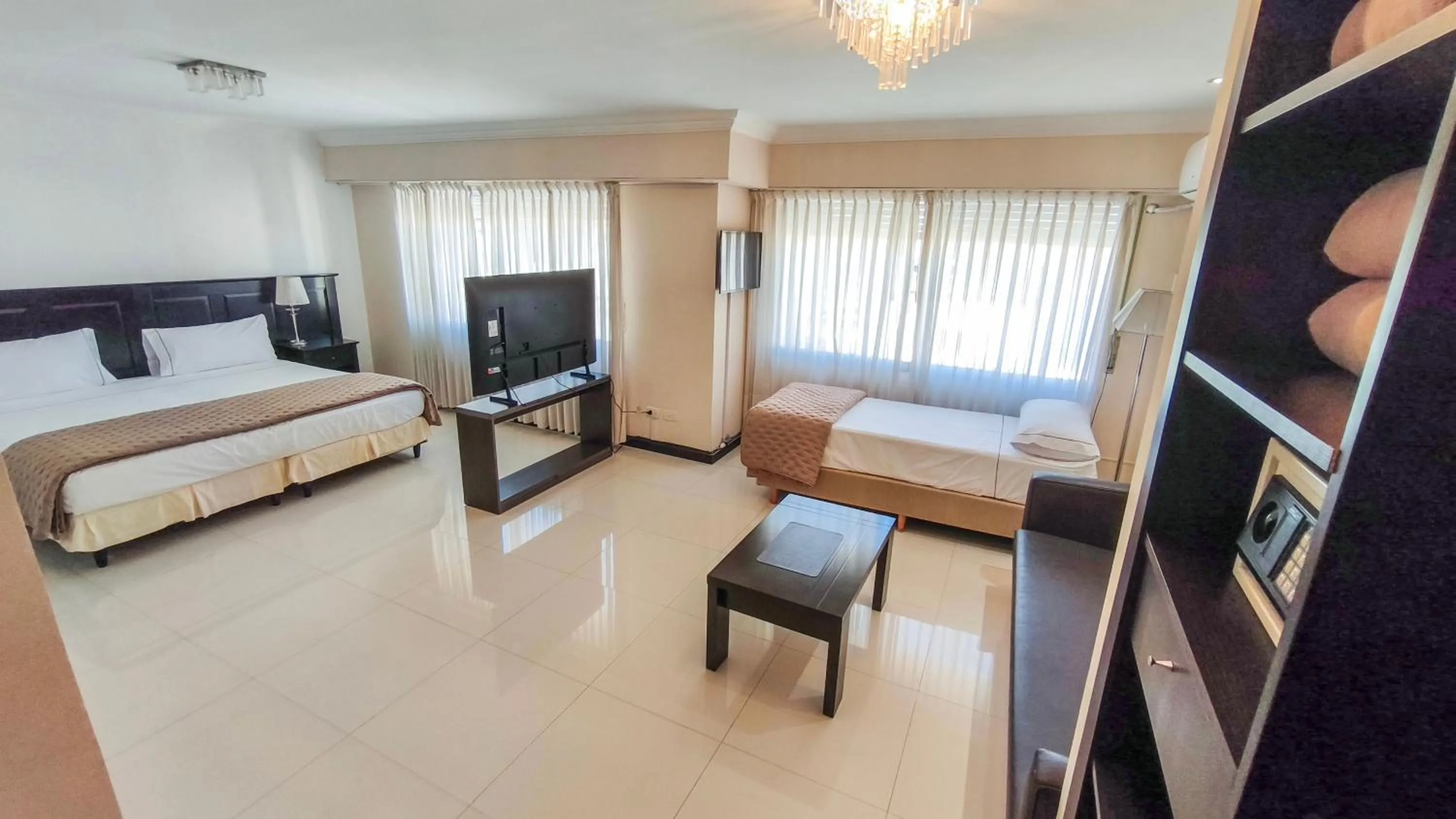 Bed in Argentino Hotel