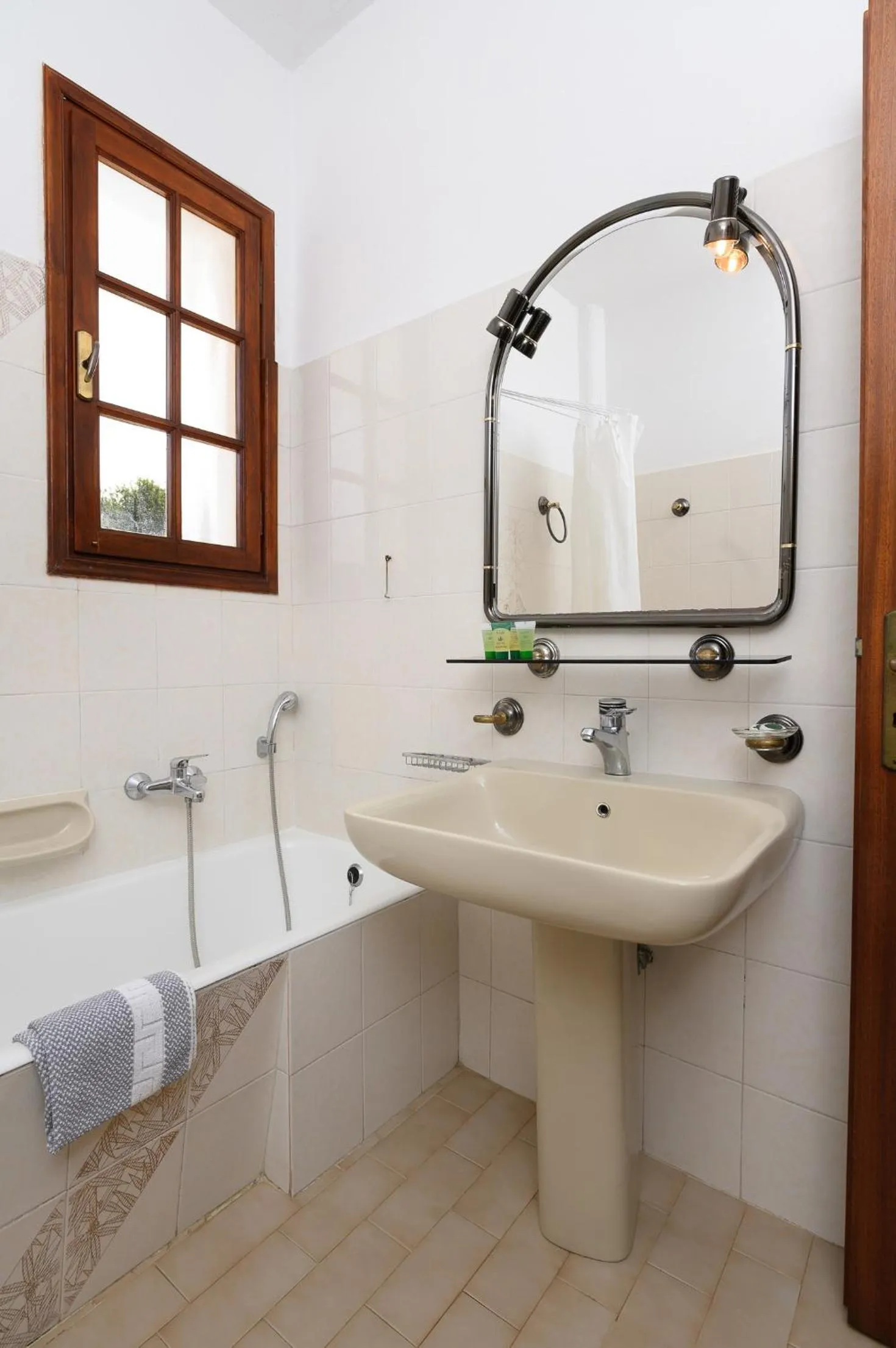 Toilet in Anthos Apartments