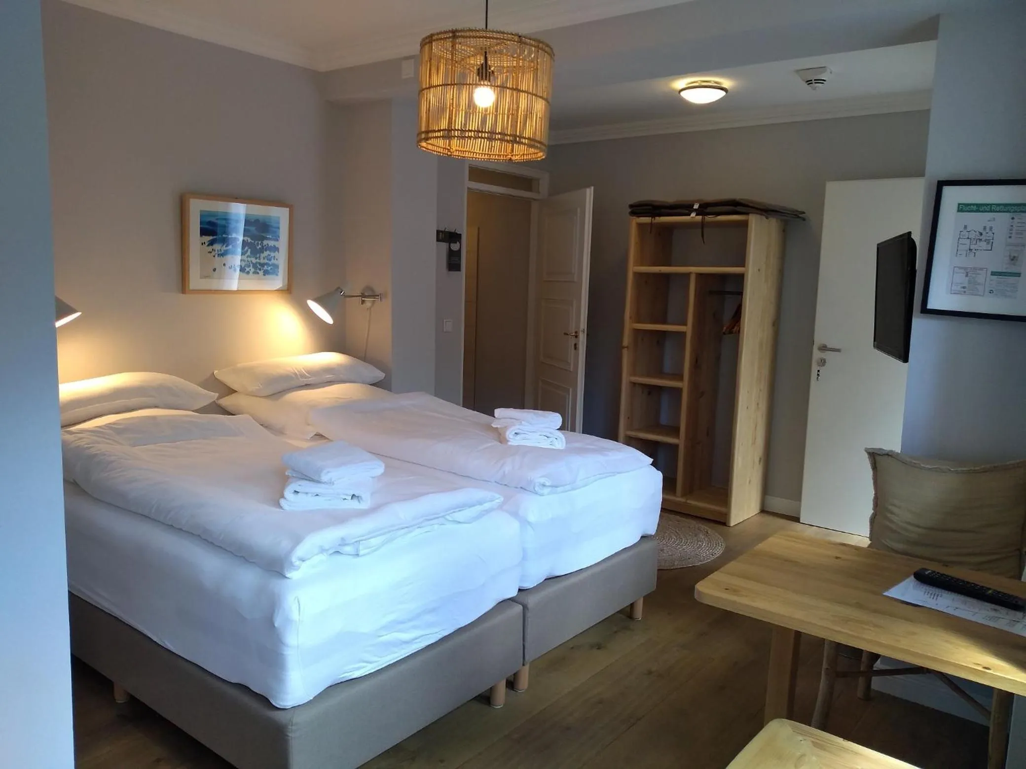 Photo of the whole room, Bed in Tetens Gasthof