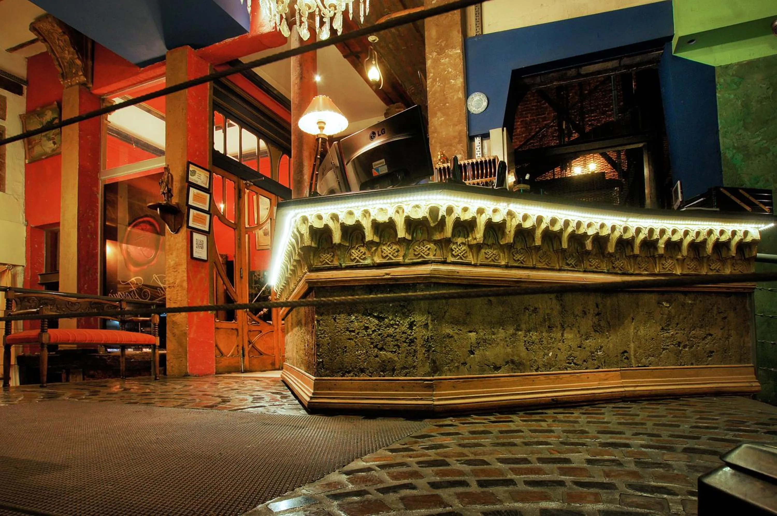 Lobby or reception in La Fresque Hotel