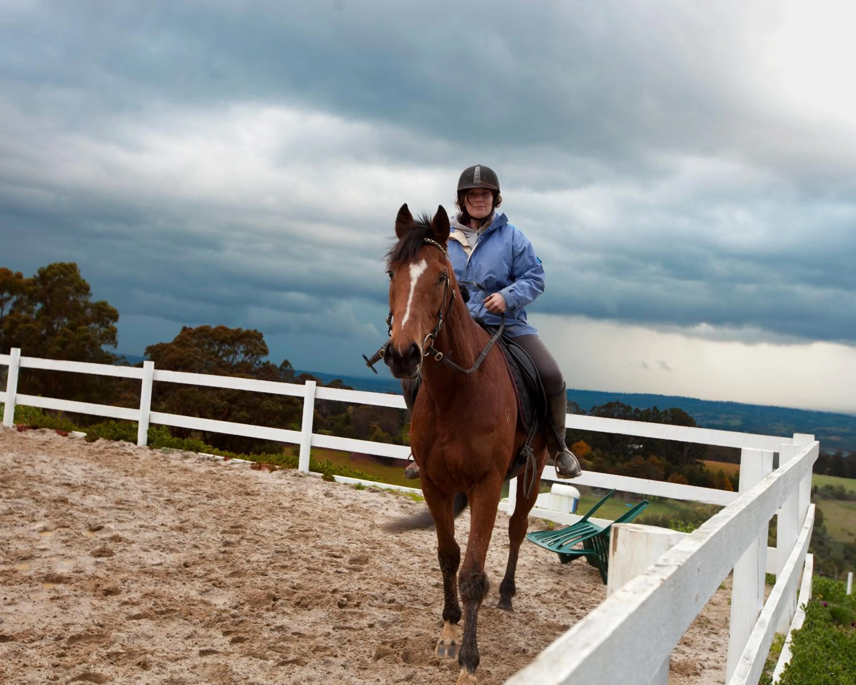Property building in A Cottage with a View at Tudor Ridge