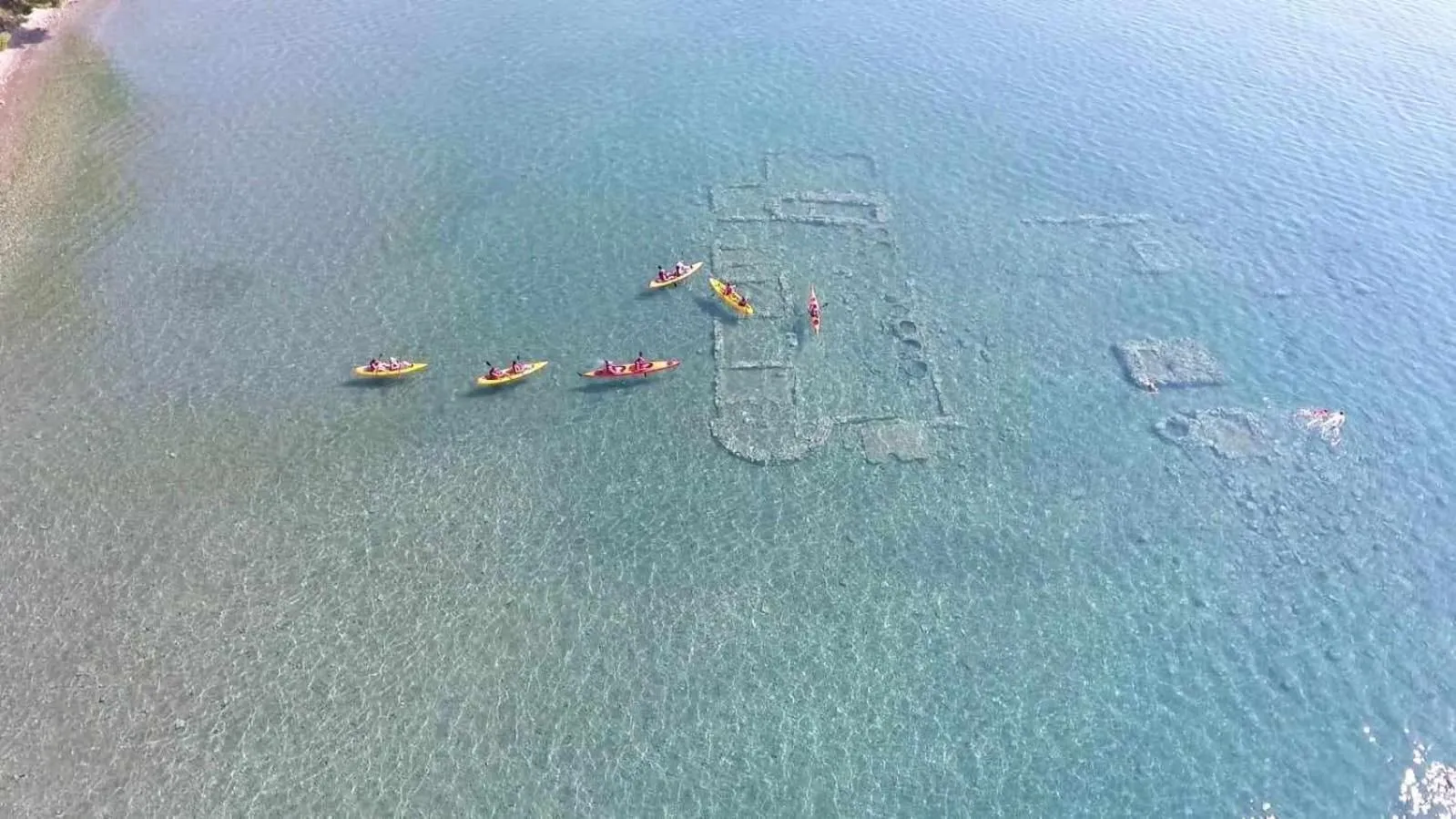 Beach in Avaton Hotel