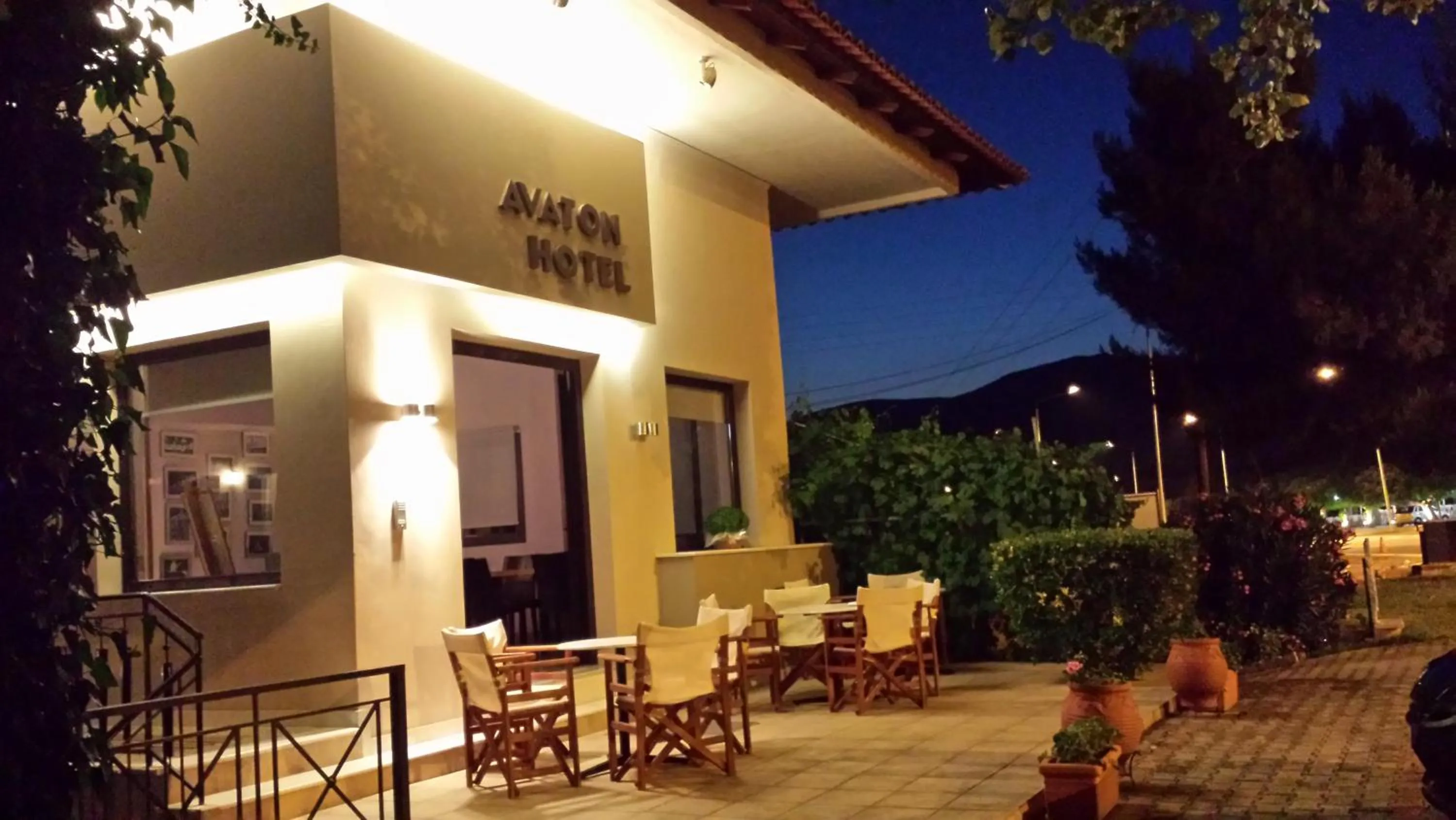 Avaton Hotel