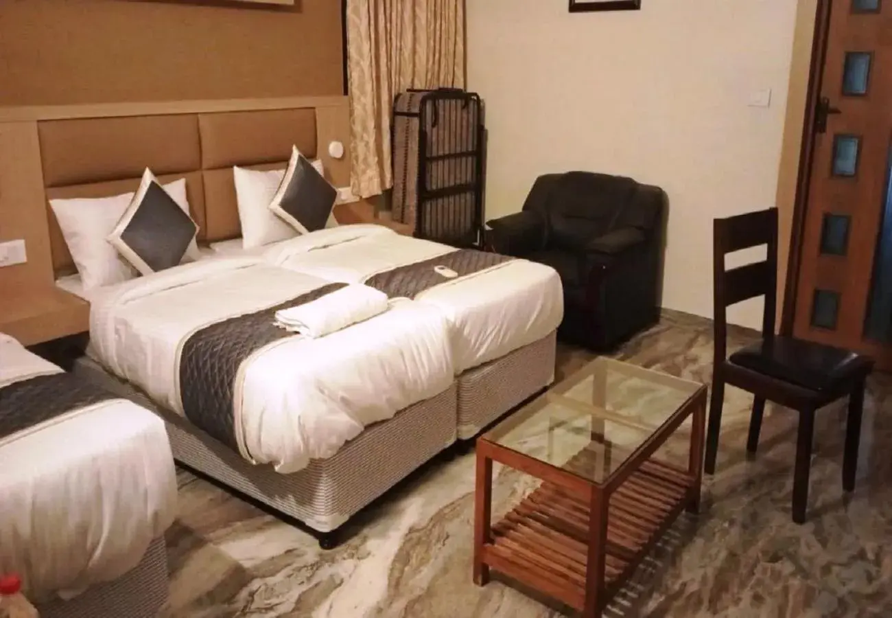 Deluxe Double Room - single occupancy in Nestlay Rooms Ambattur Deluxe Double Room - single occupancy in Nestlay Rooms Ambattur