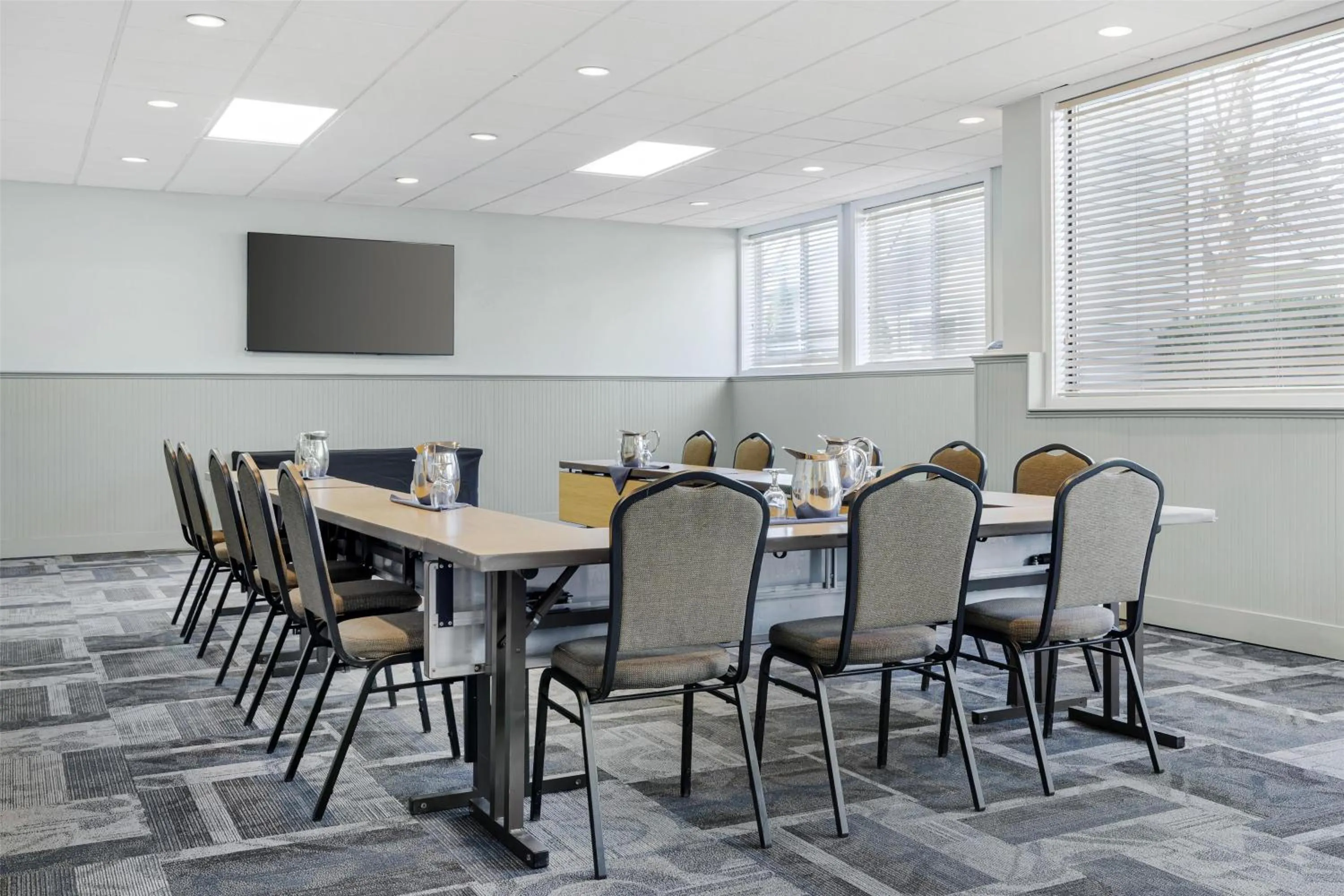 Meeting/conference room in Best Western Plus Windjammer Inn & Conference Center
