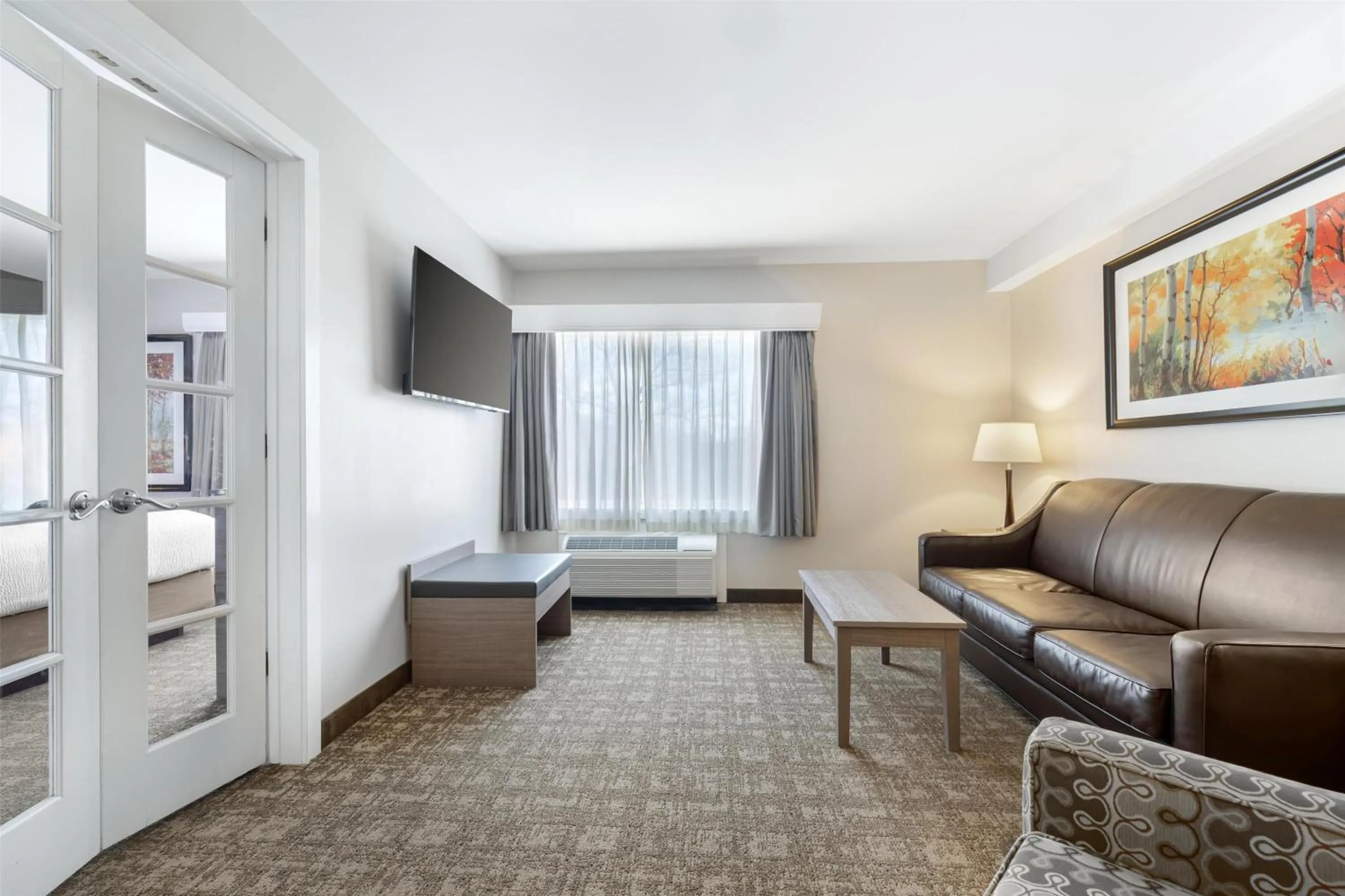 Photo of the whole room, Bed in Best Western Plus Windjammer Inn & Conference Center