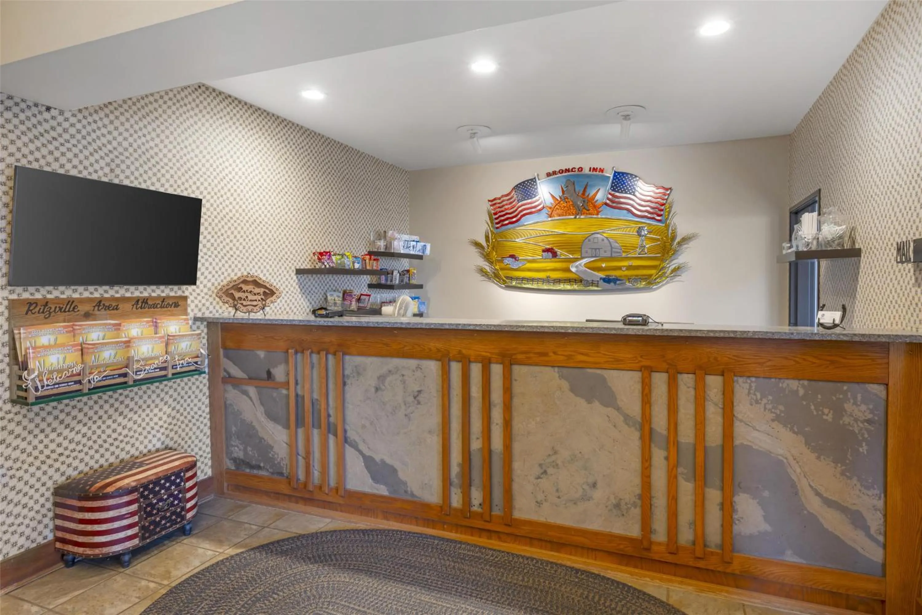 Lobby or reception in Best Western Bronco Inn