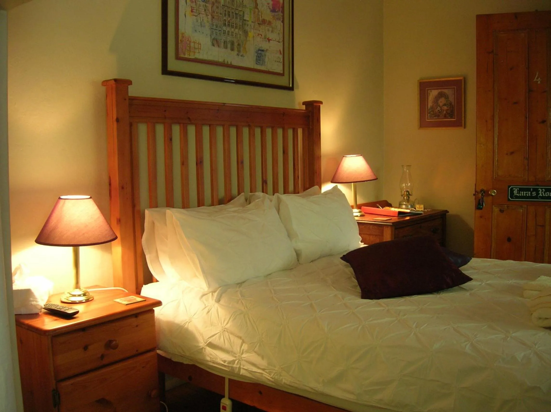 Bed in The Old Trading Post