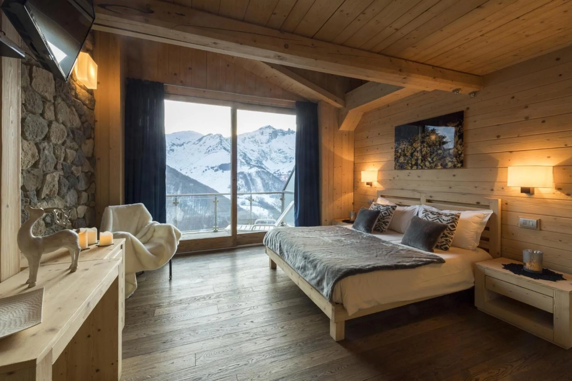 Mountain view in Chalet Morel 1586 Hotel & Spa