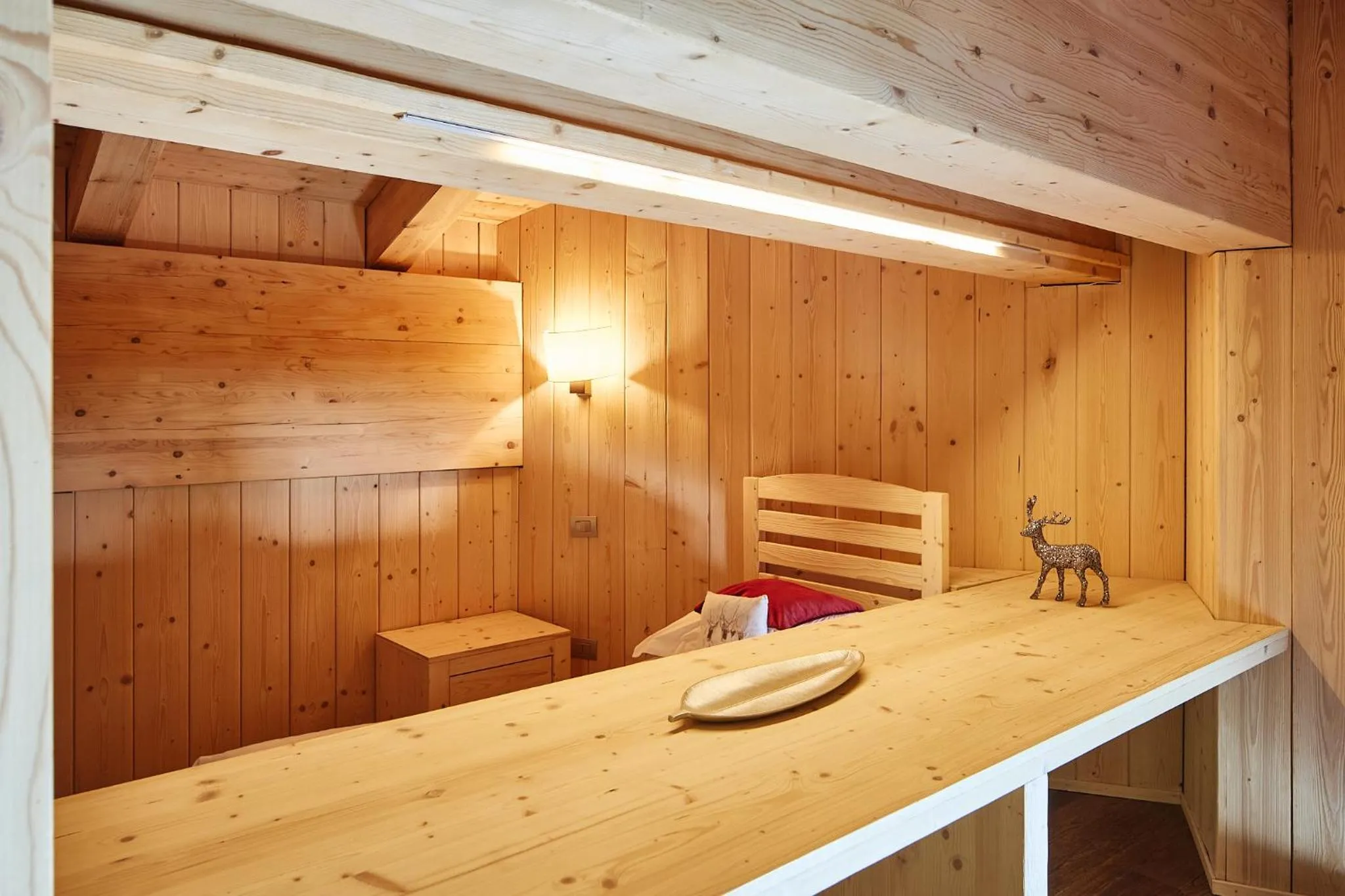 Bedroom in Chalet Morel 1586 Hotel & Spa