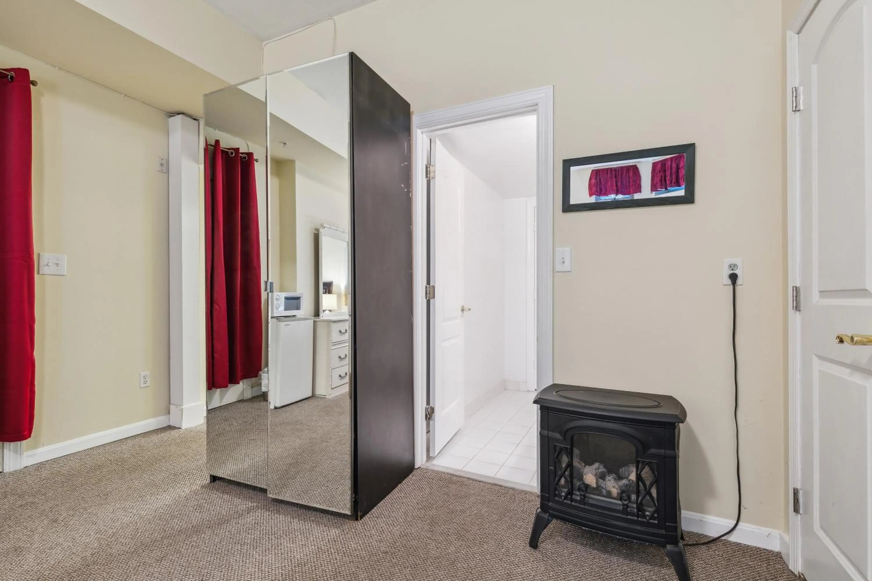 TV and multimedia in The Columbia Inn at Peralynna