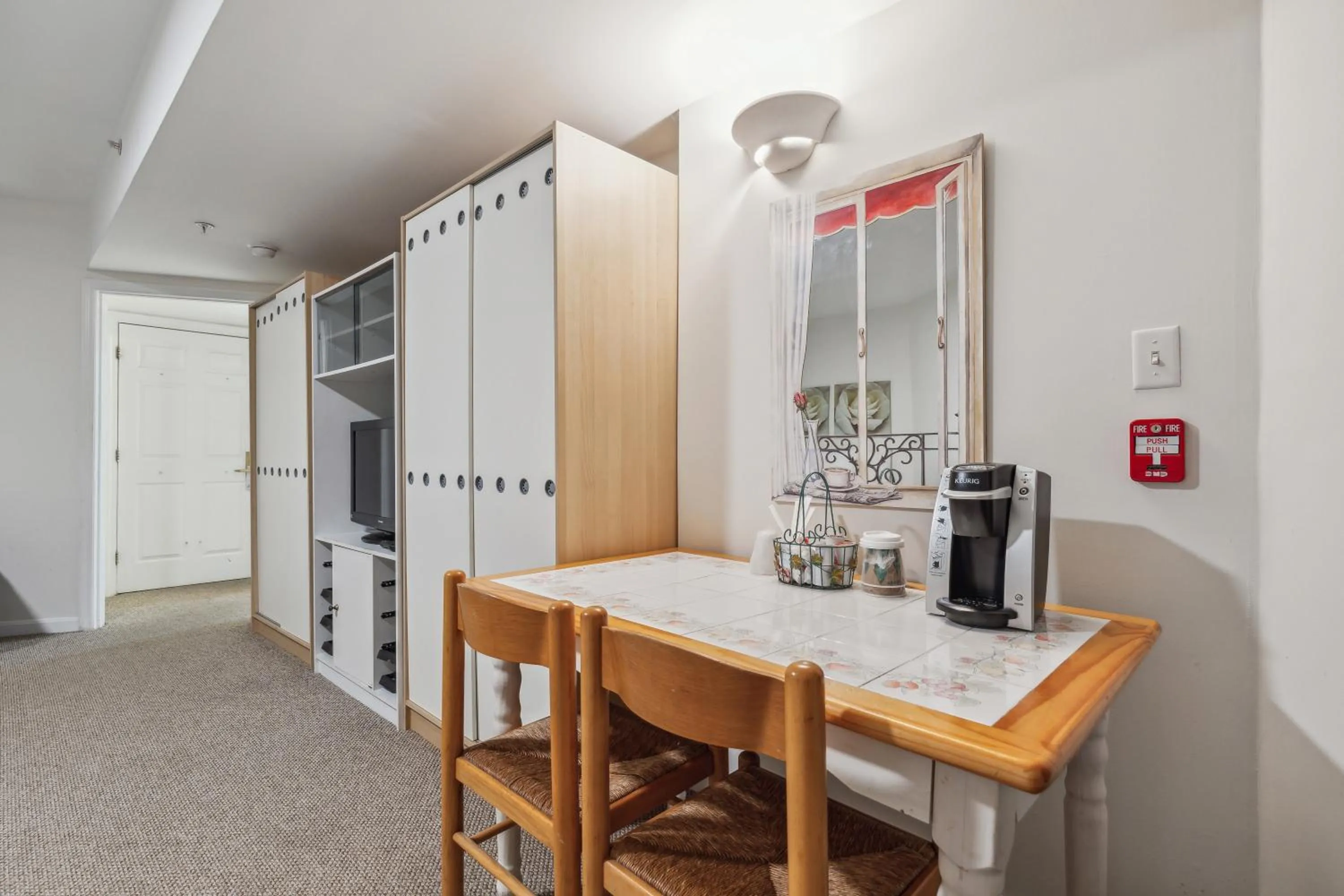 The Columbia Inn at Peralynna