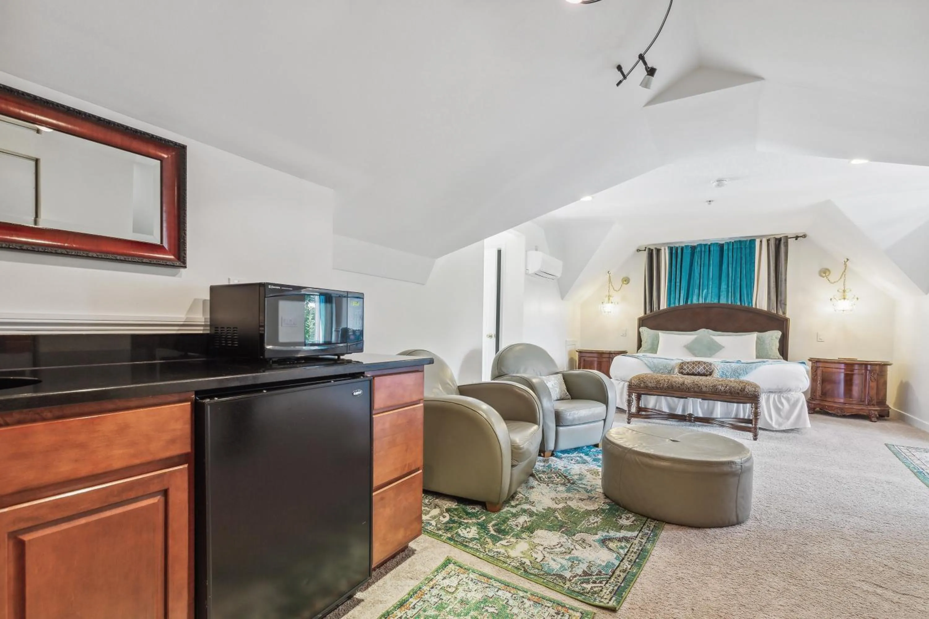 The Columbia Inn at Peralynna