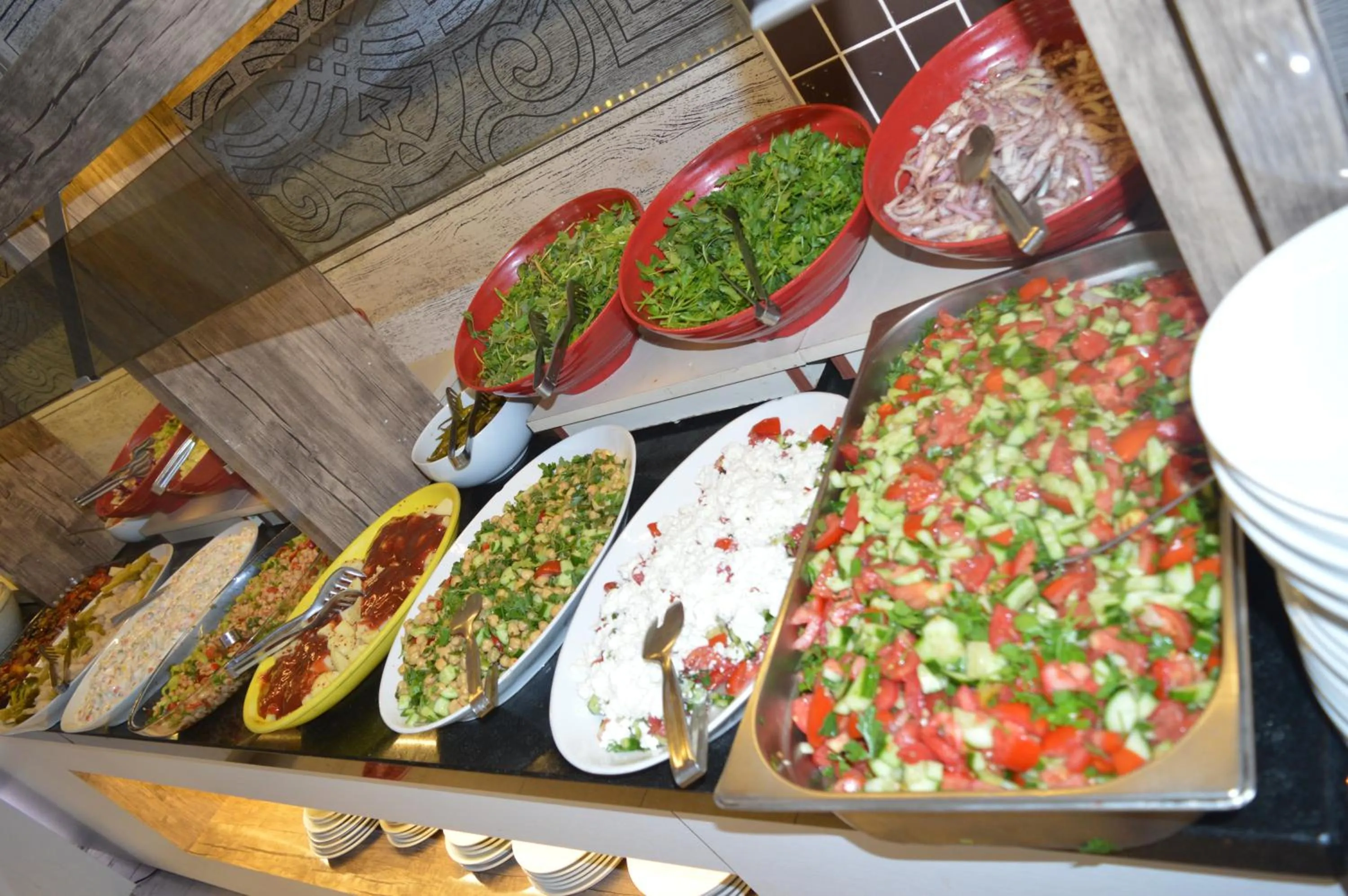 Restaurant/places to eat in Selinus Beach Club Hotel