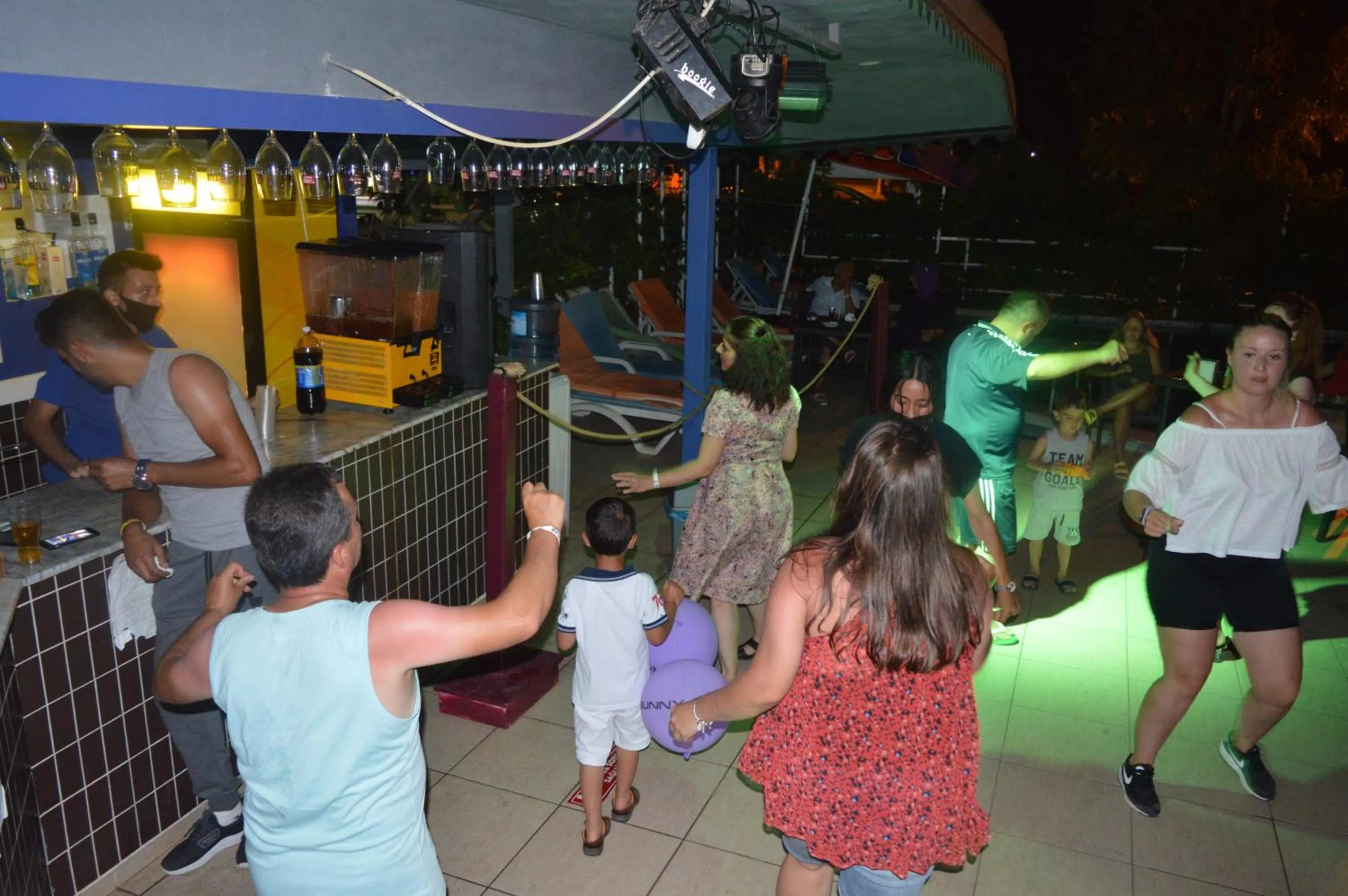Evening entertainment in Selinus Beach Club Hotel