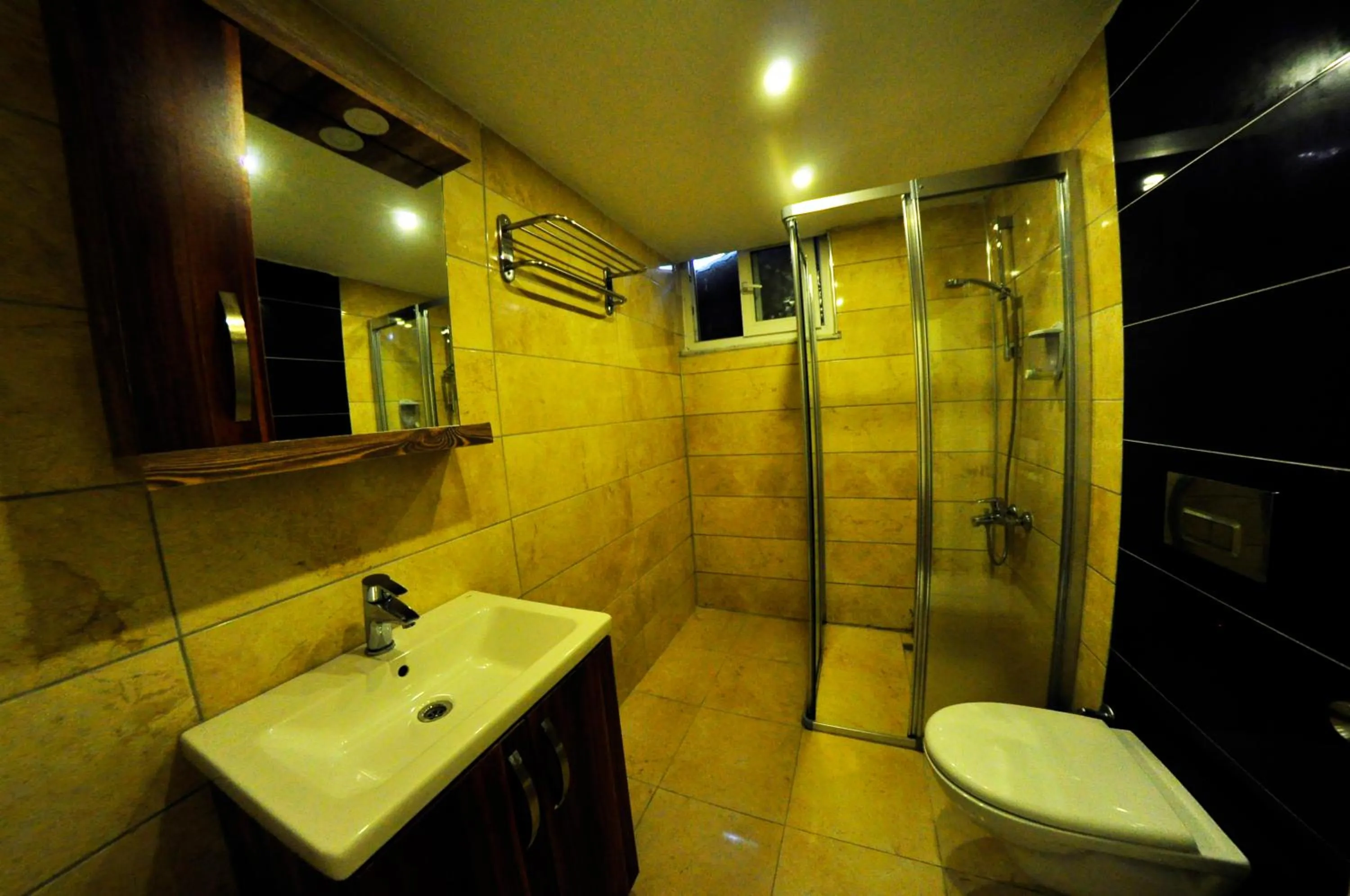 Shower in Selinus Beach Club Hotel