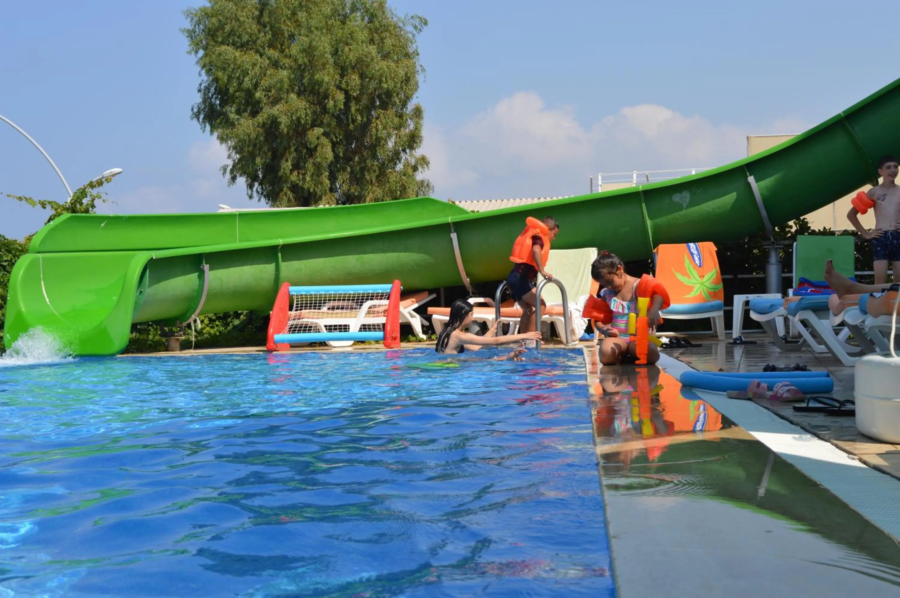 Swimming pool in Selinus Beach Club Hotel