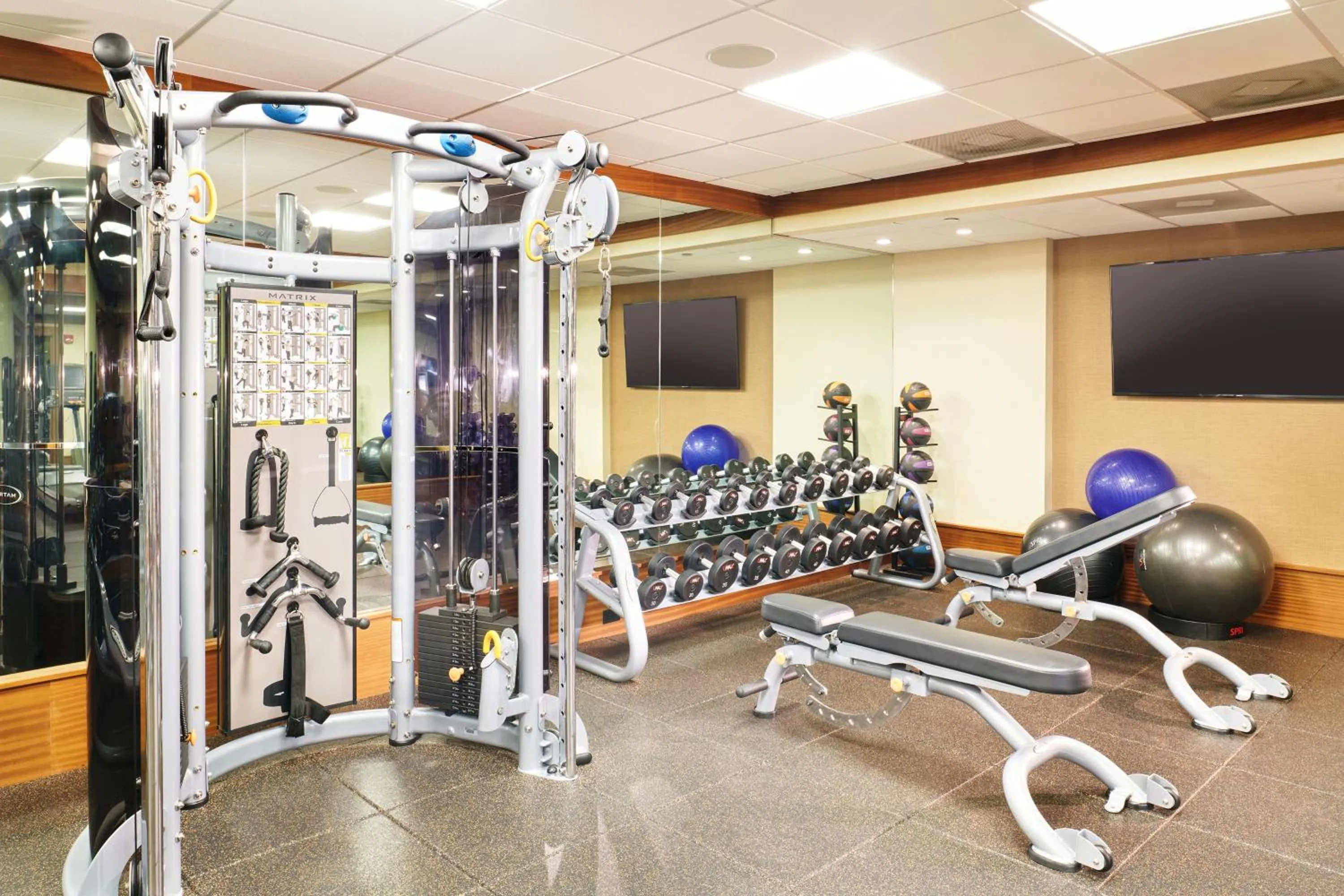 Fitness centre/facilities in Aston at The Whaler on Kaanapali Beach