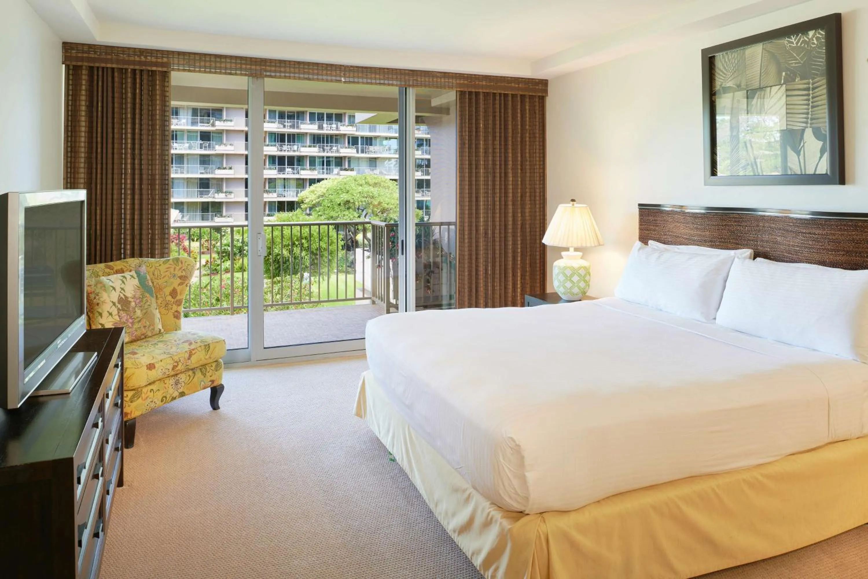 Bed in Aston at The Whaler on Kaanapali Beach