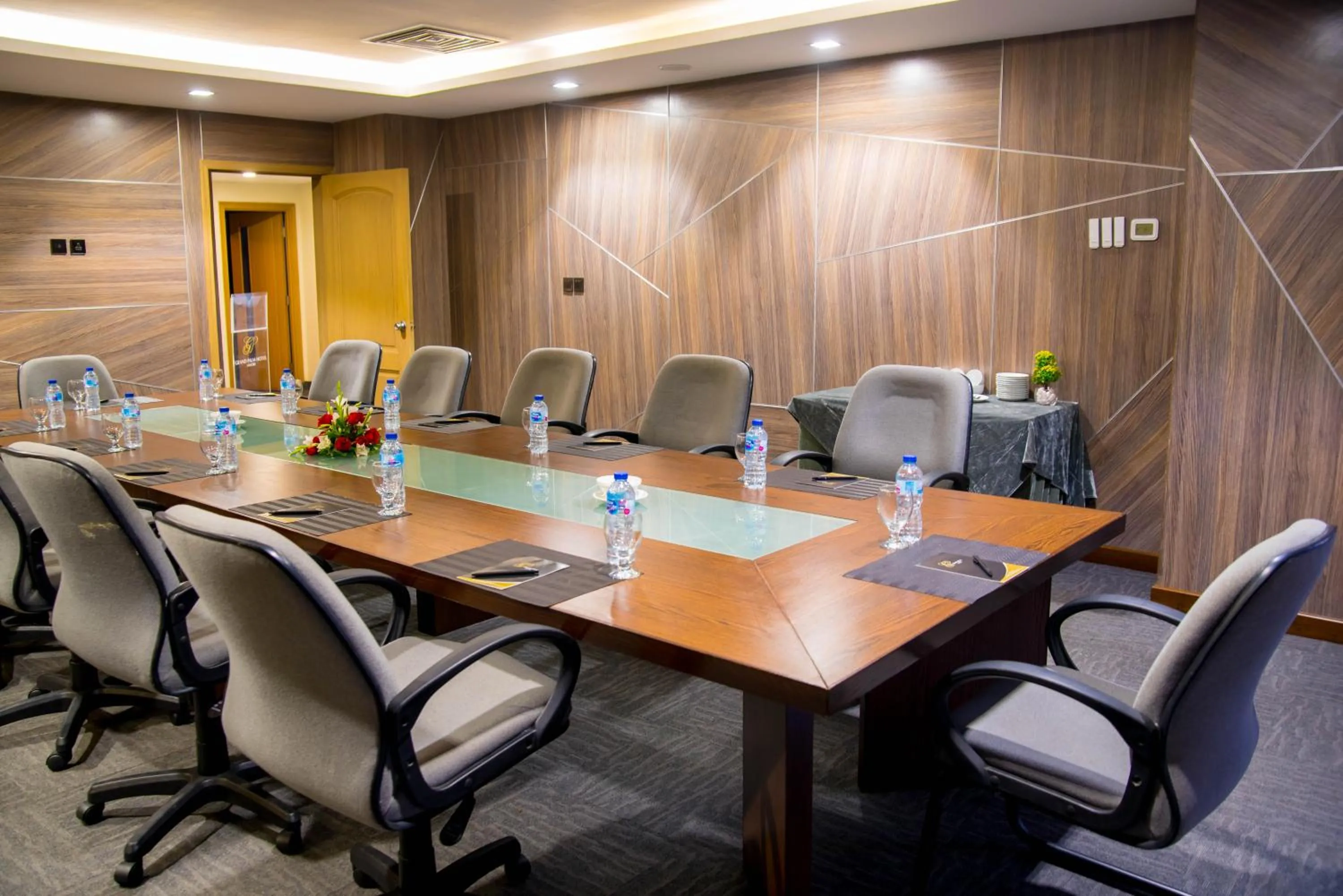 Meeting/conference room in HOTEL dGATES