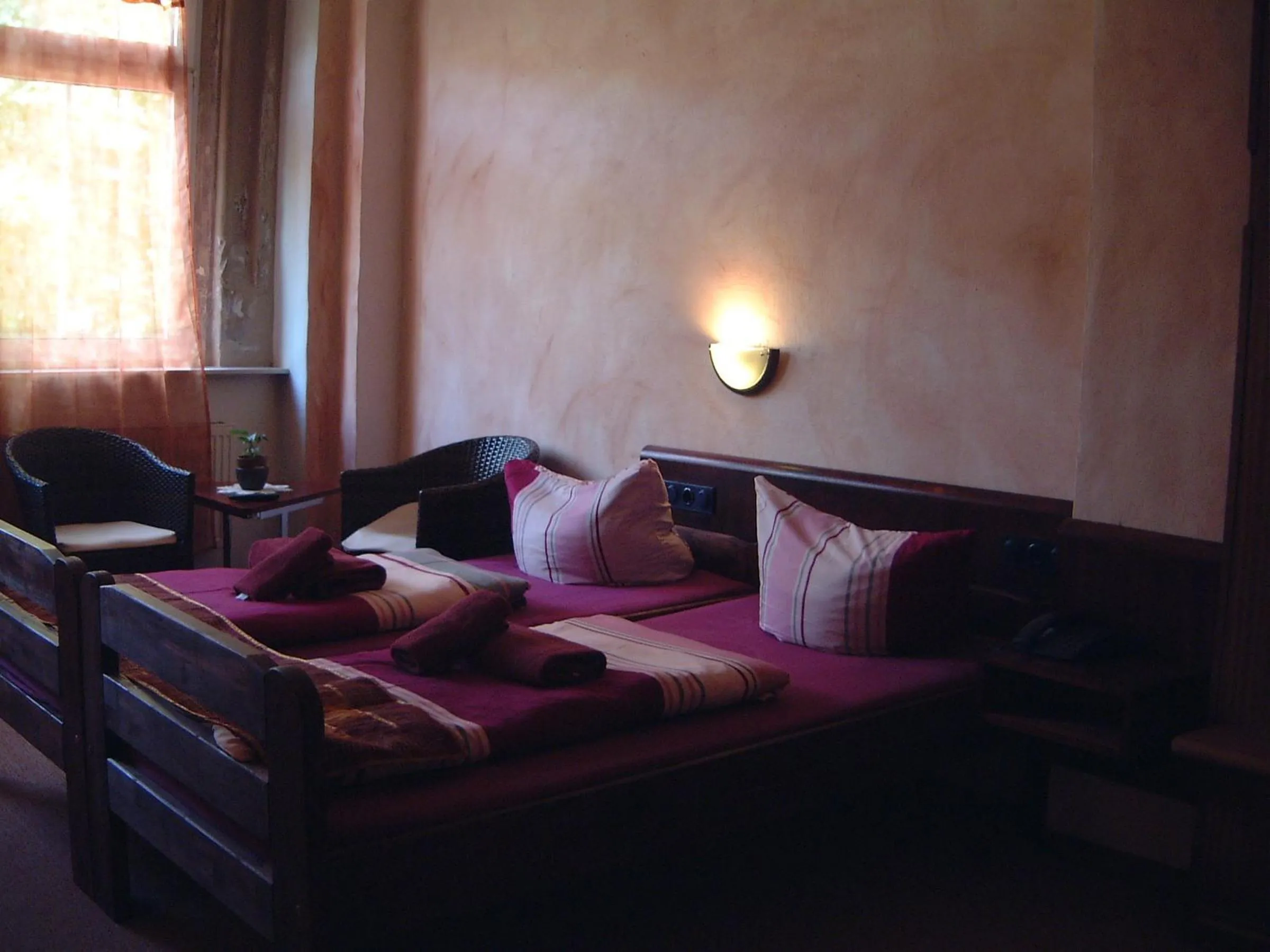 Day, Bed in Hotel Restaurant Toscana Naumburg