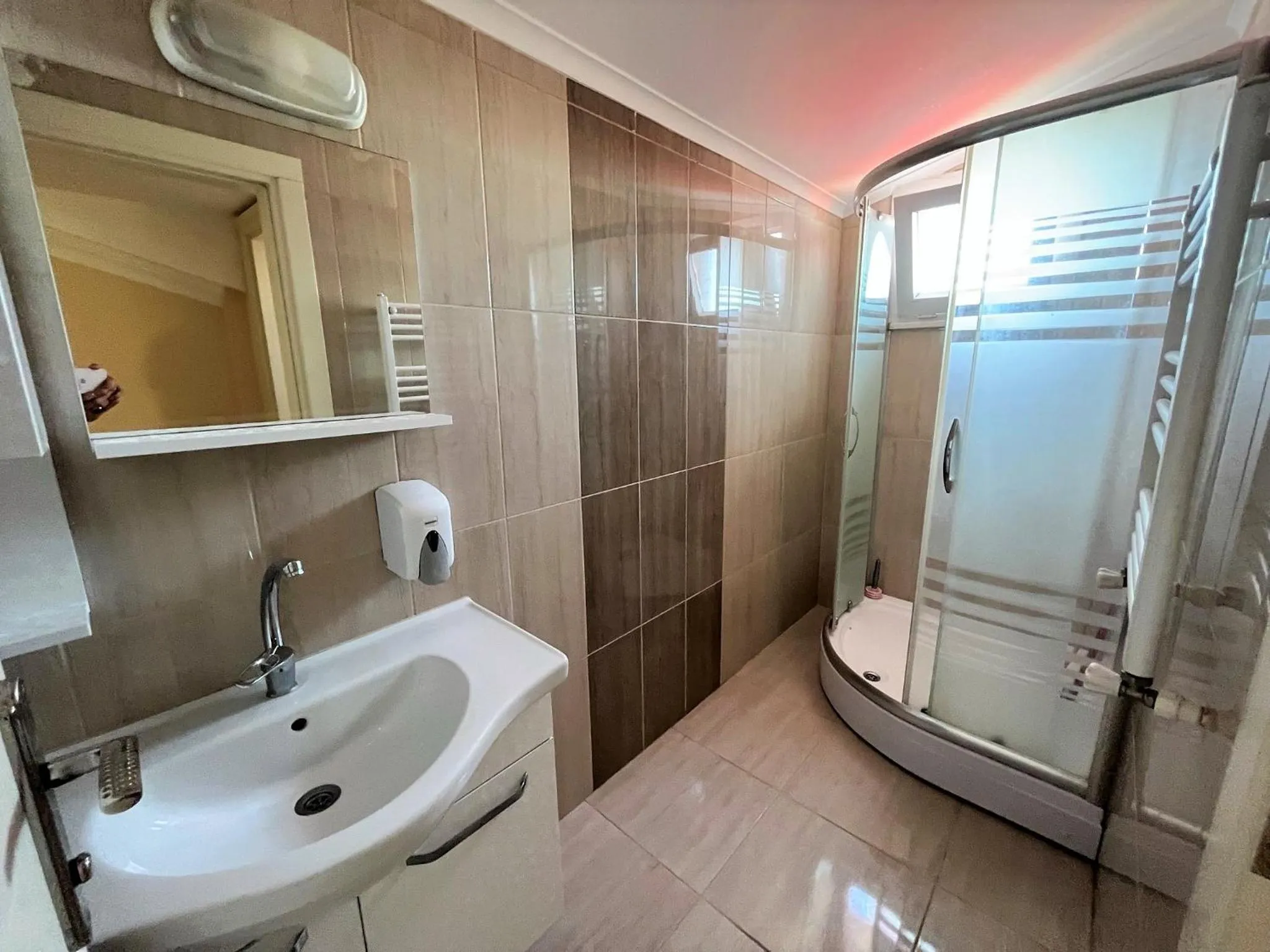 Bathroom in Cerrahpasa Apart Hotel