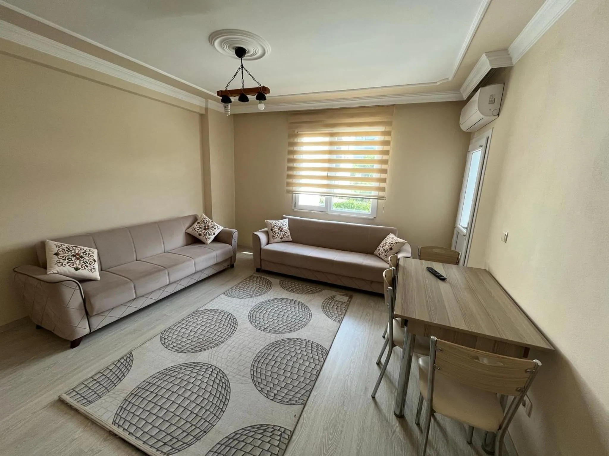 Living room in Cerrahpasa Apart Hotel