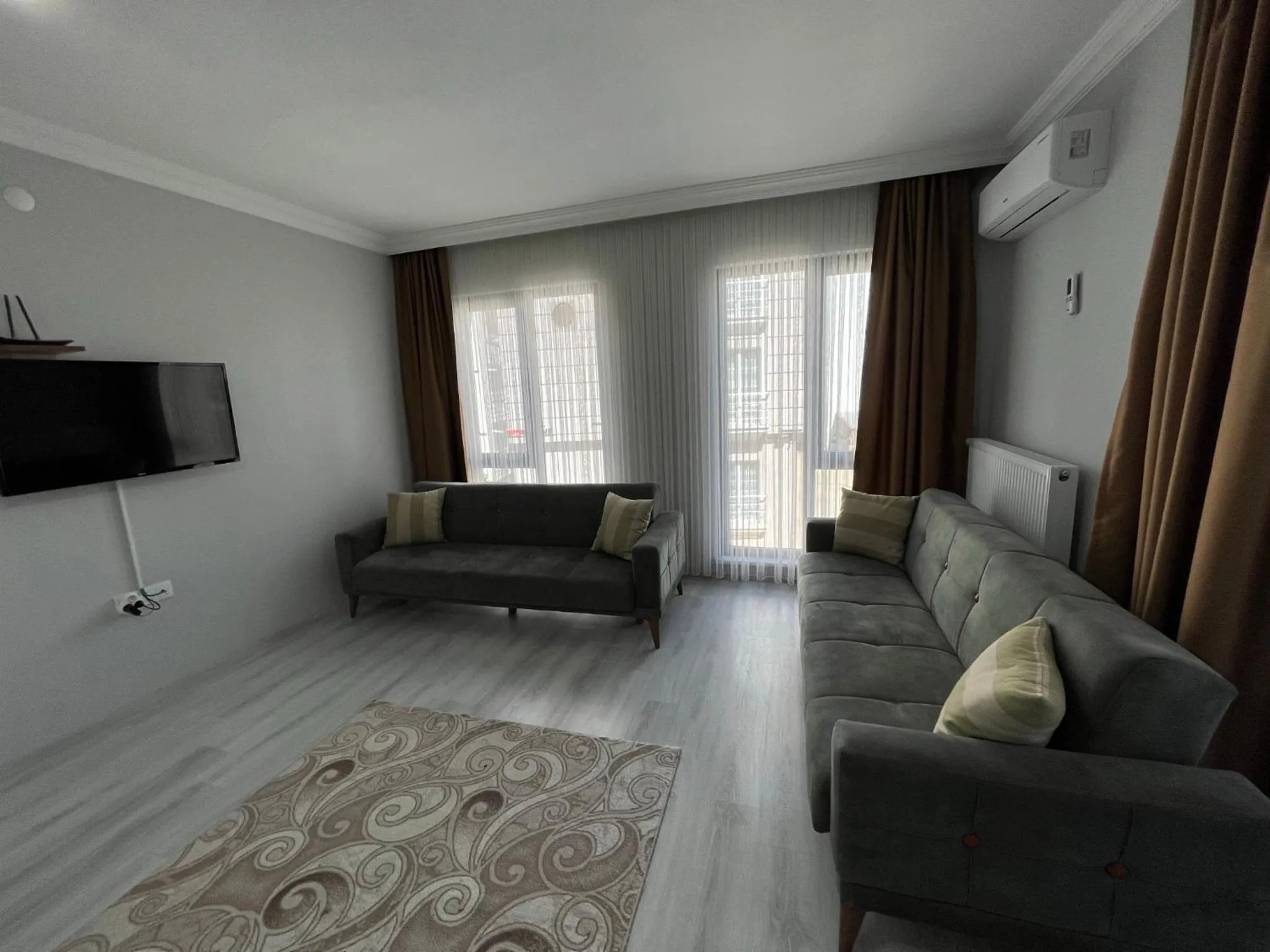 Living room in Cerrahpasa Apart Hotel