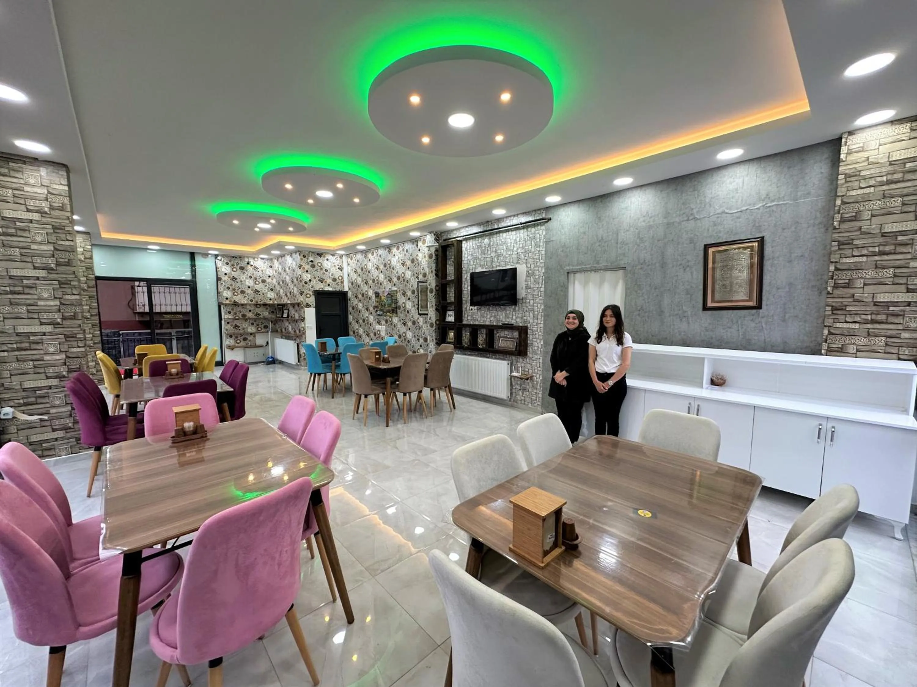 Restaurant/places to eat in Cerrahpasa Apart Hotel